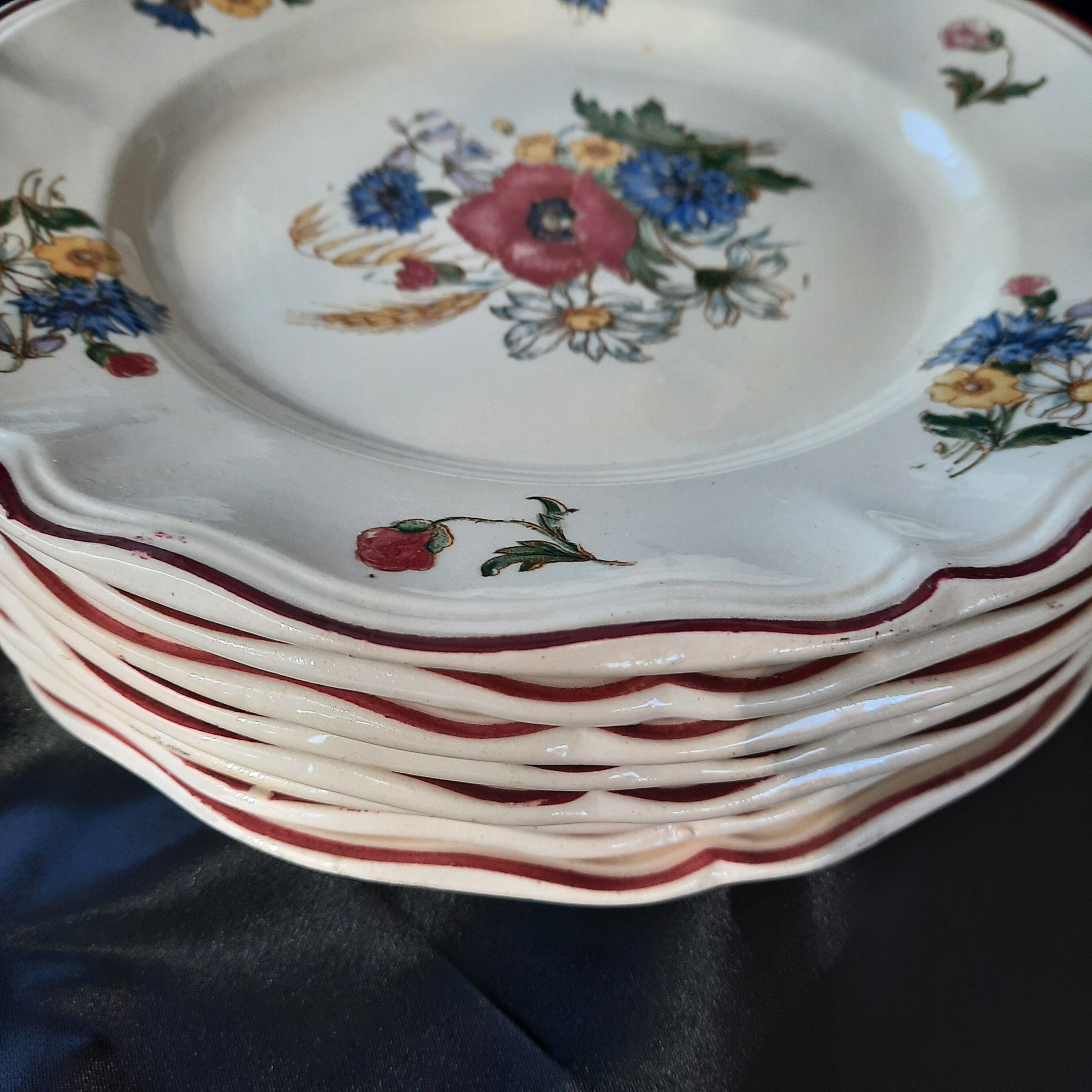 8 petites assiettes de sarreguemines série agreste