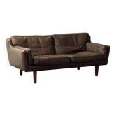 2-seater sofa in brown leather, Illum Wikkelso for Holger Christiansen