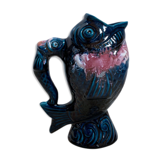 Pichet en forme de poisson