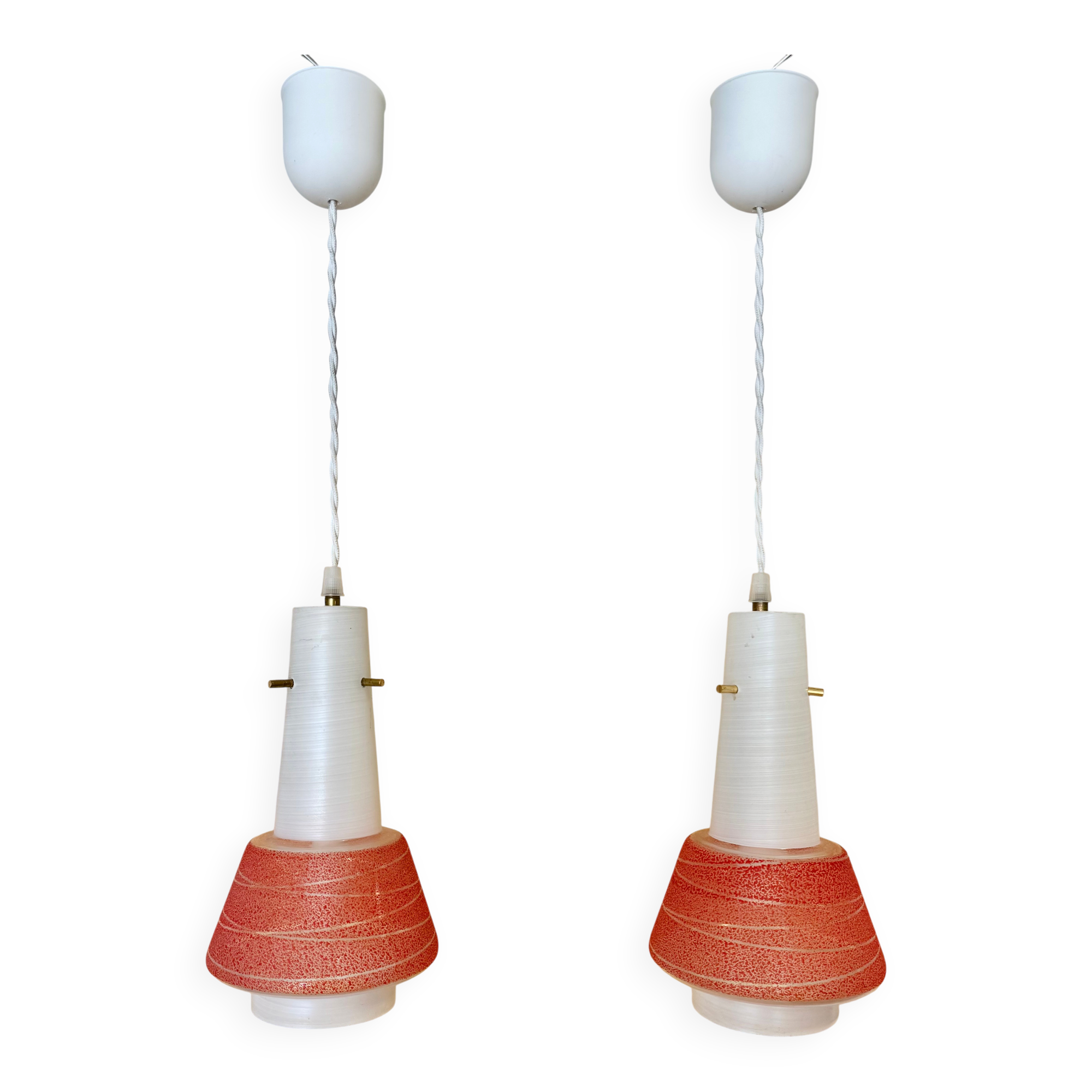 Paire de suspensions en verre opalin vintage style italien