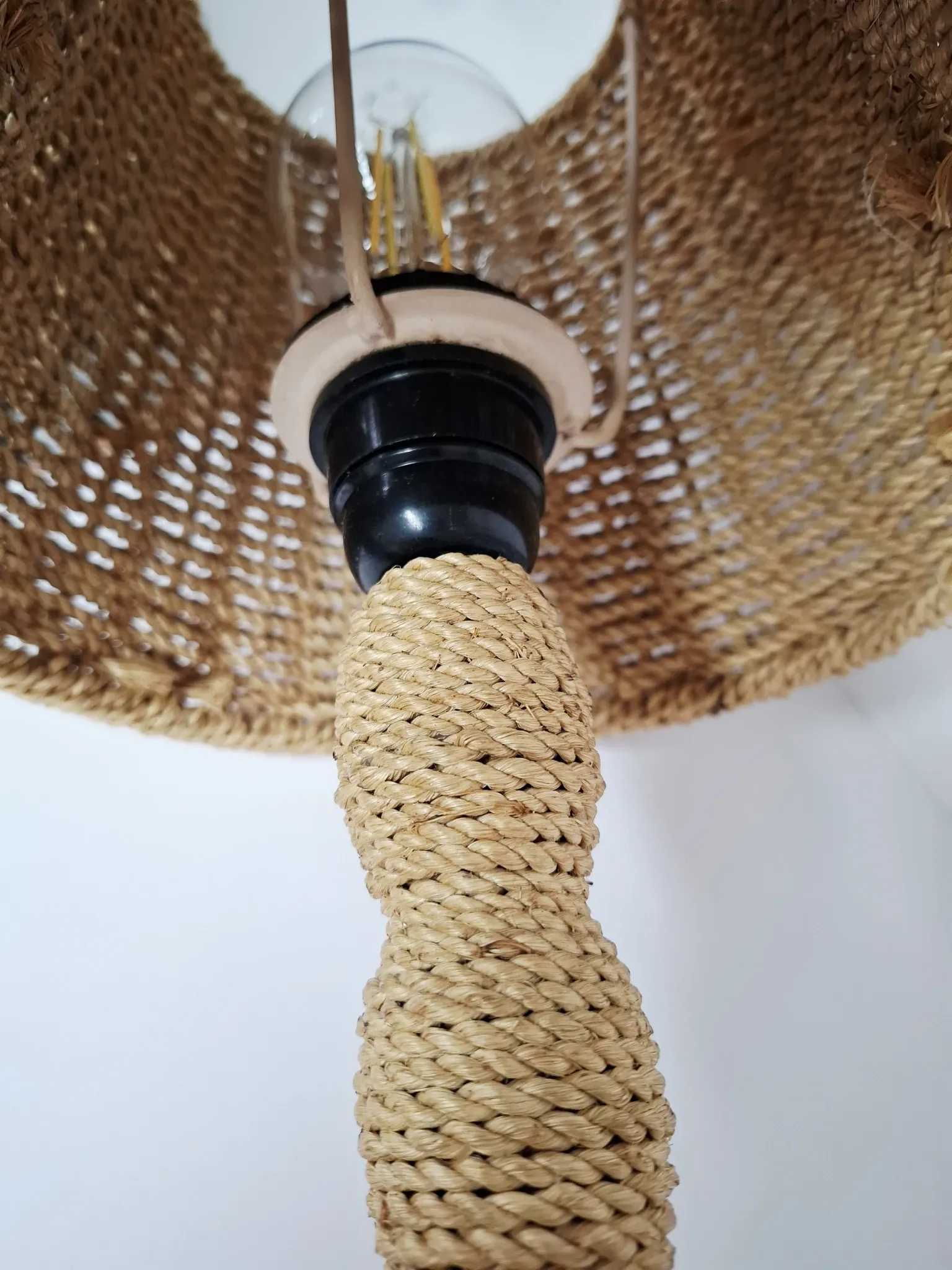 Rope lamp brutalist style