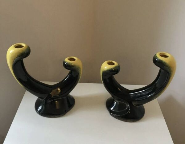 Paire de bougeoir 1950 en céramique jaune et noir dans le gout Vallaur