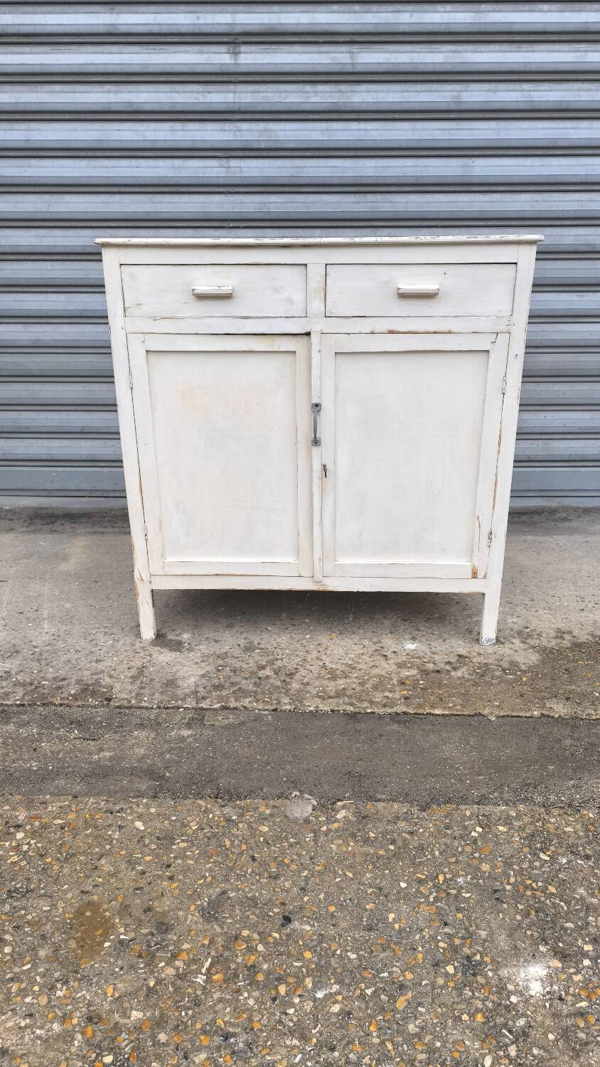 Parisian buffet from the 50s