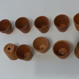 10 terracotta pots