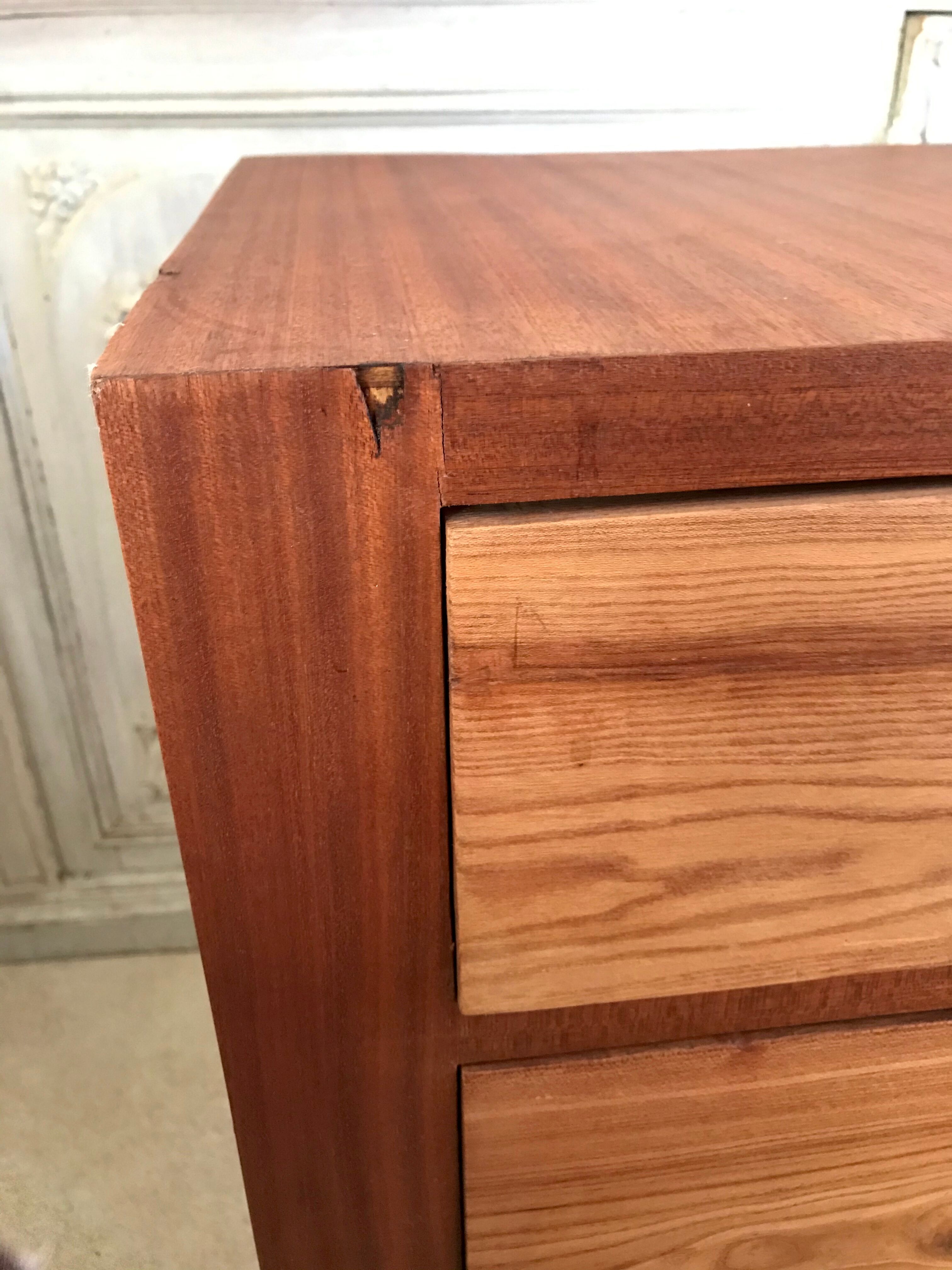 Vintage chest of drawers