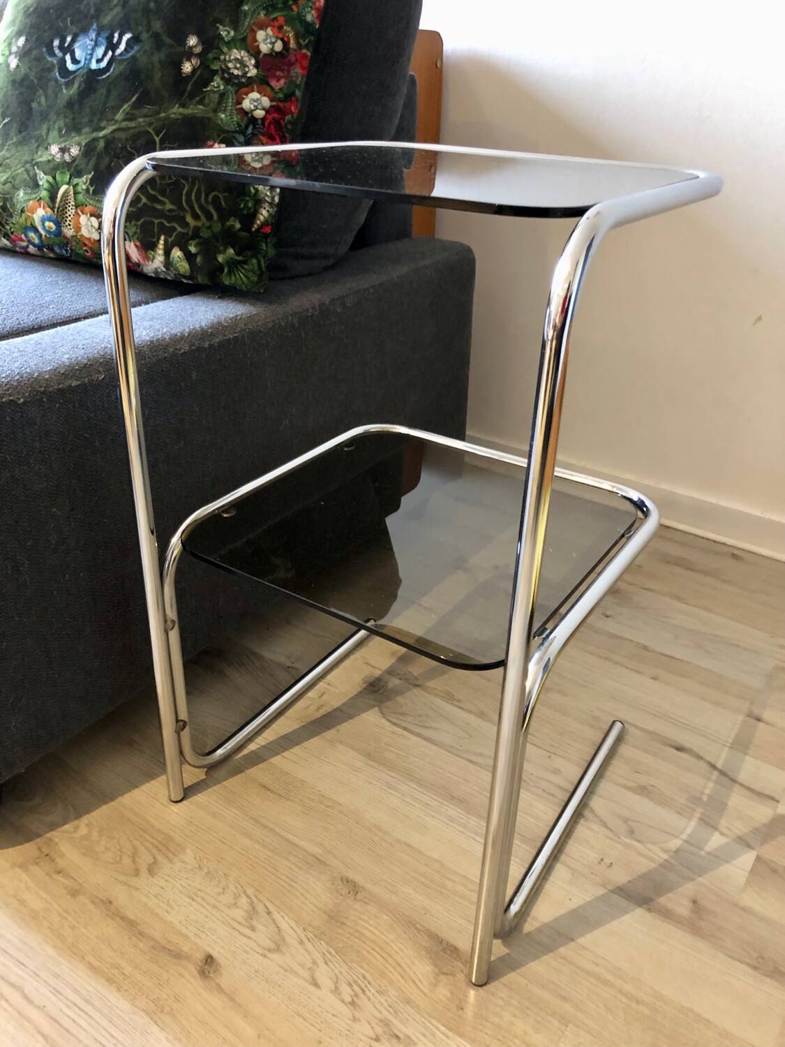 70's chrome pedestal side table