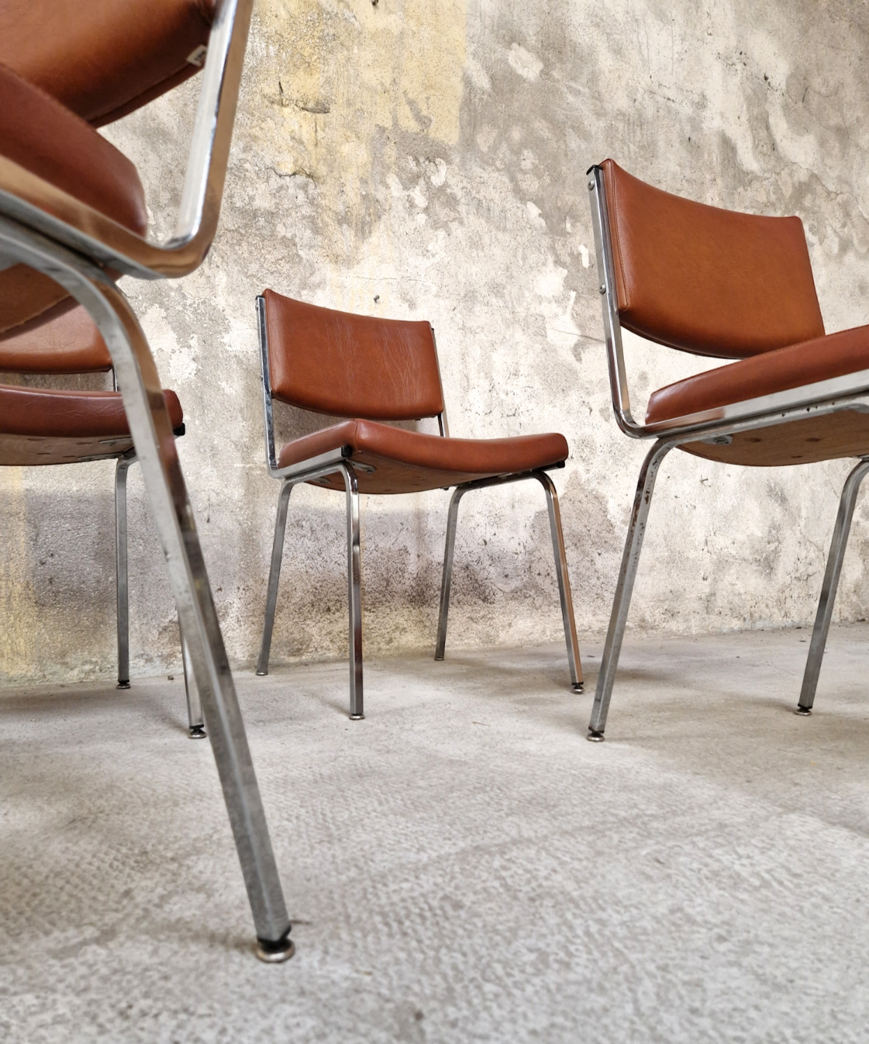 Series of 4 chairs 1970