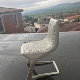 chaises MYTO