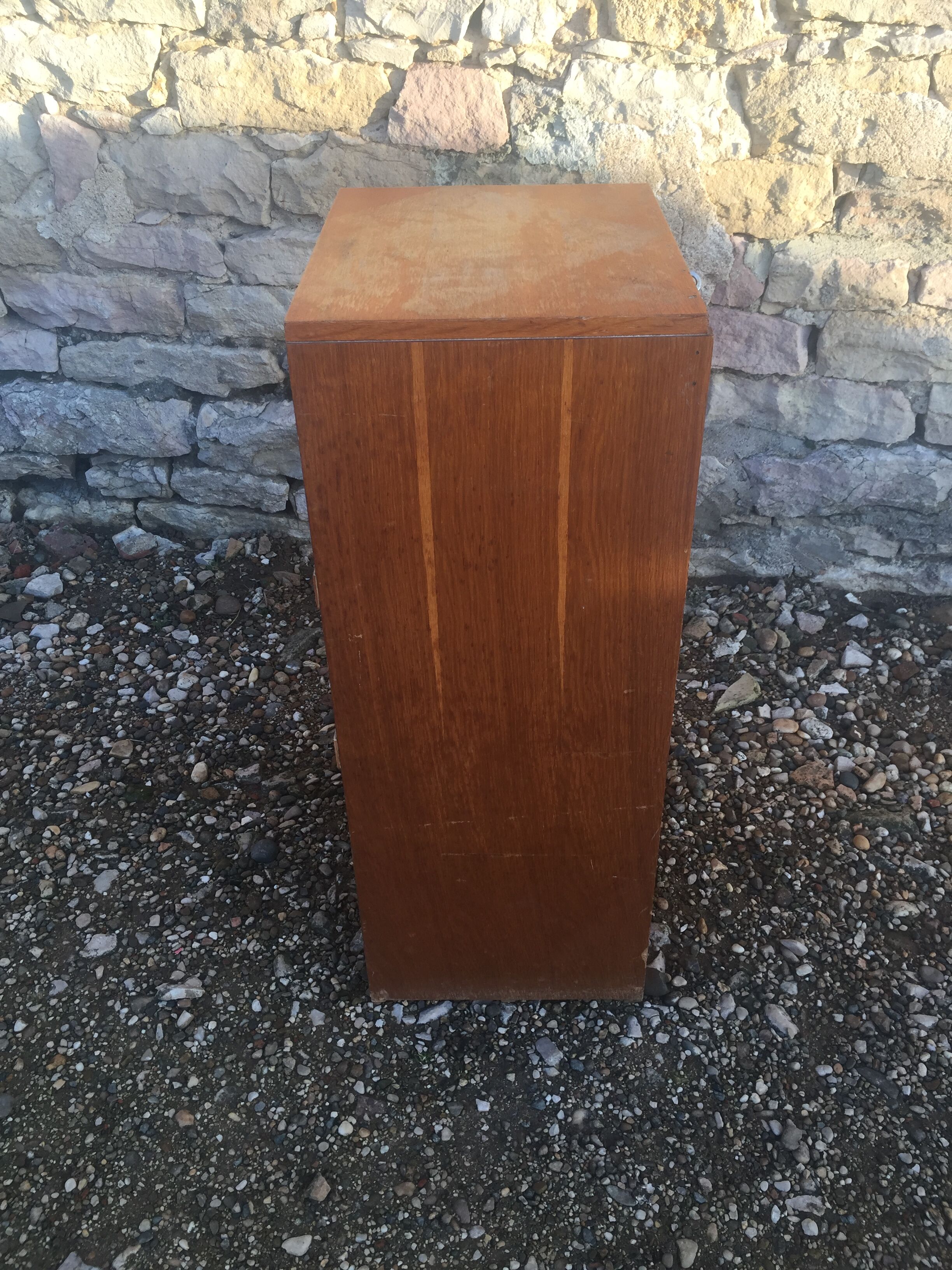 Cabinet with curtains of notary