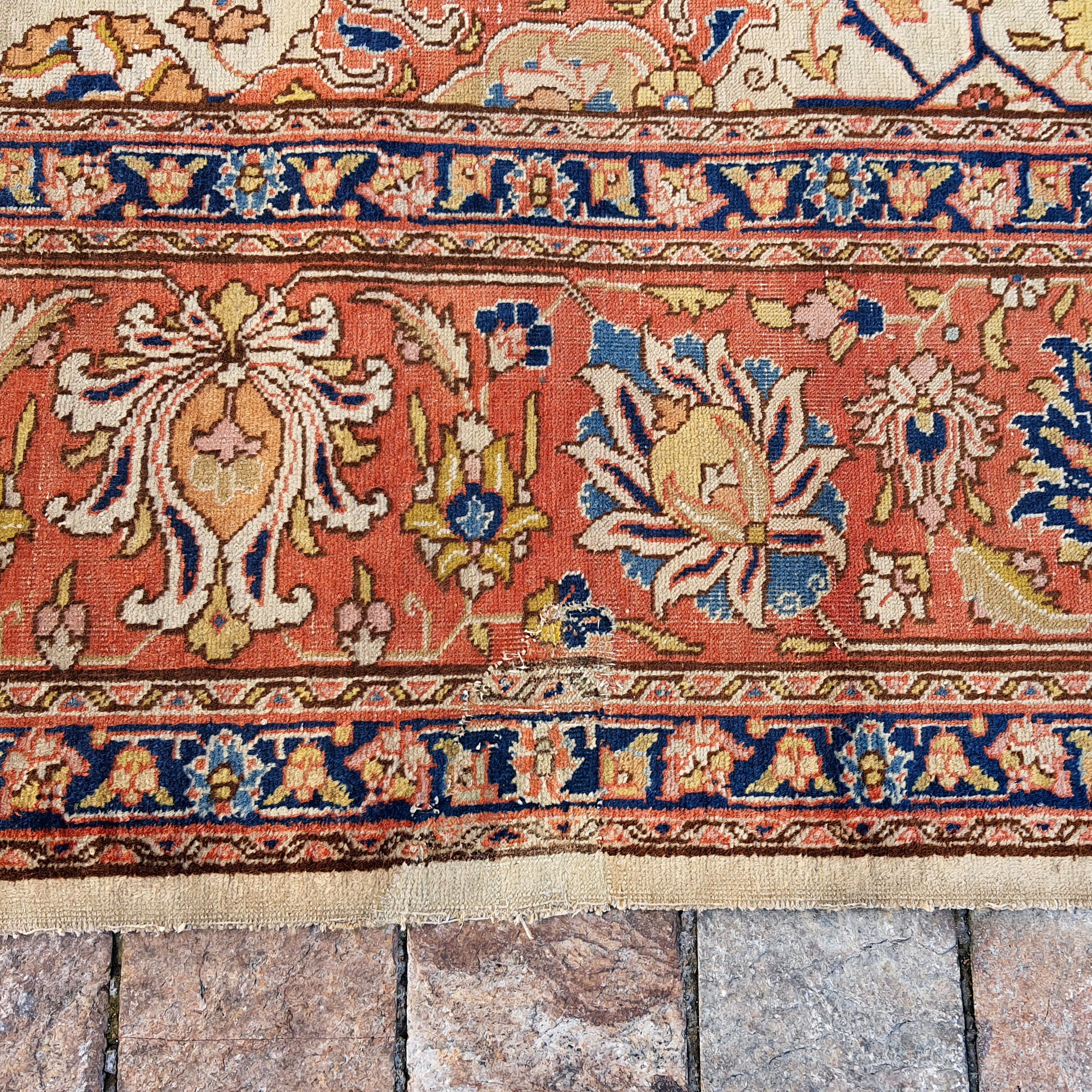 Tabriz iran carpet 383 x 284 cm handmade wool