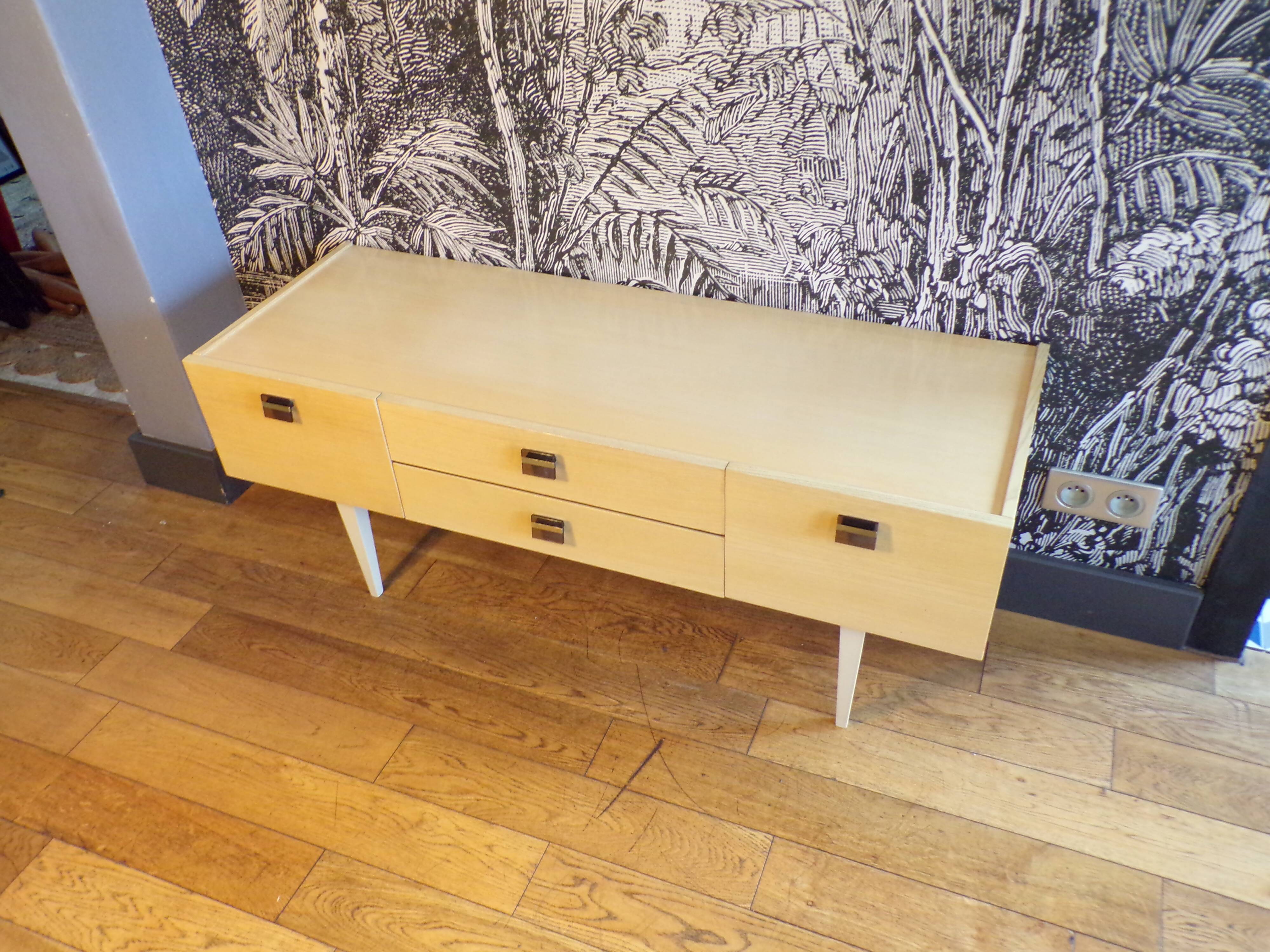 Enfilade vintage en bois blanchi
