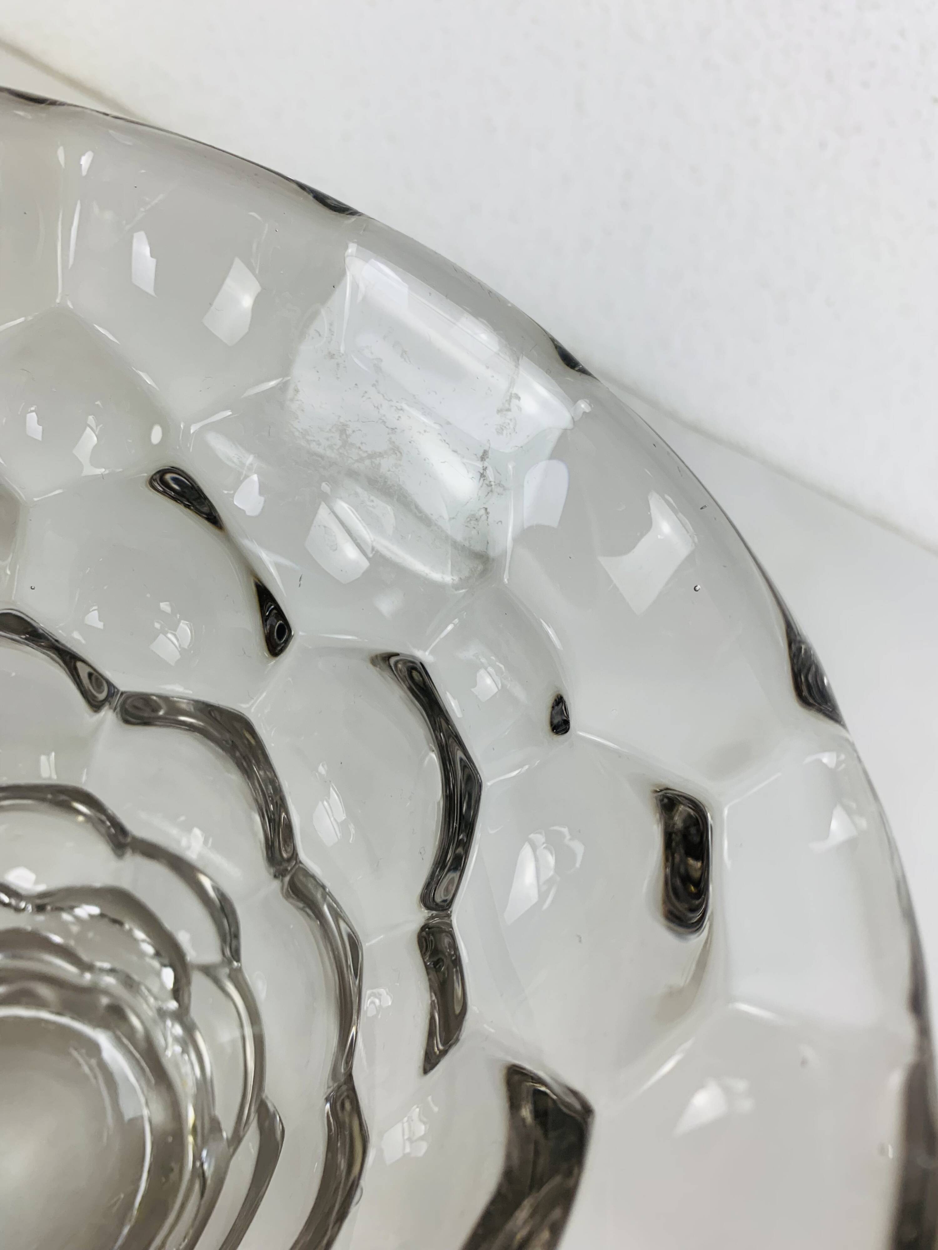 Pierre D'Avesn art deco vase, Honeycomb model