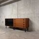 Enfilade vitrine commode moderniste teck Antoine Philippon et Jacqueline Le