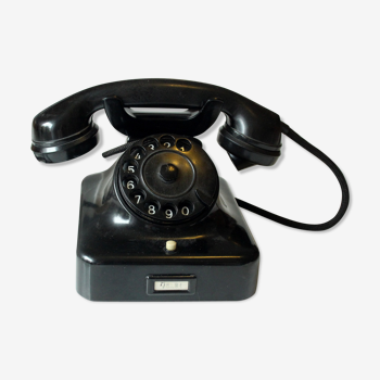 Téléphone des années 1930, bakelite