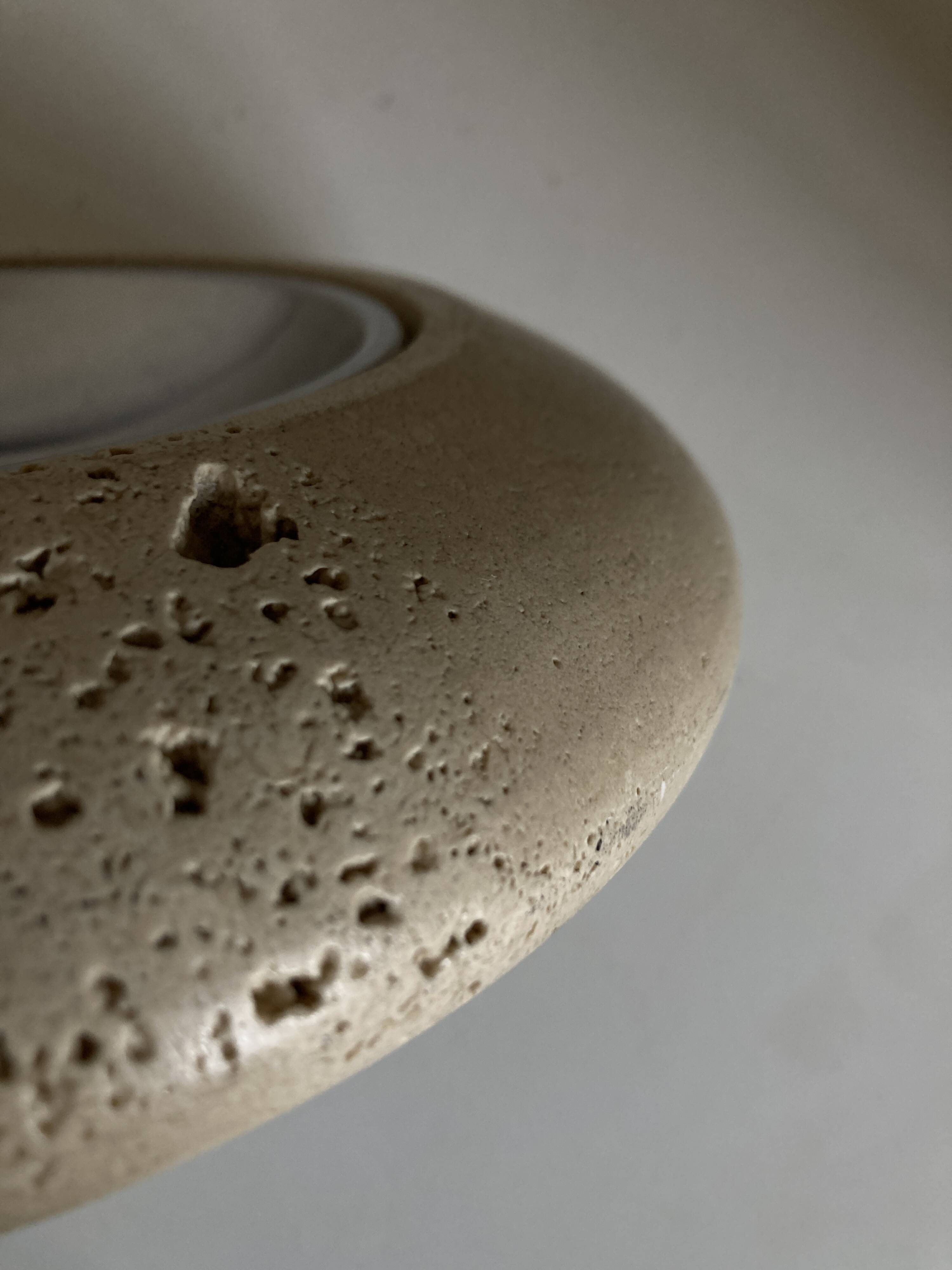Travertine and steel valet tray, space age 1960s, Italian work