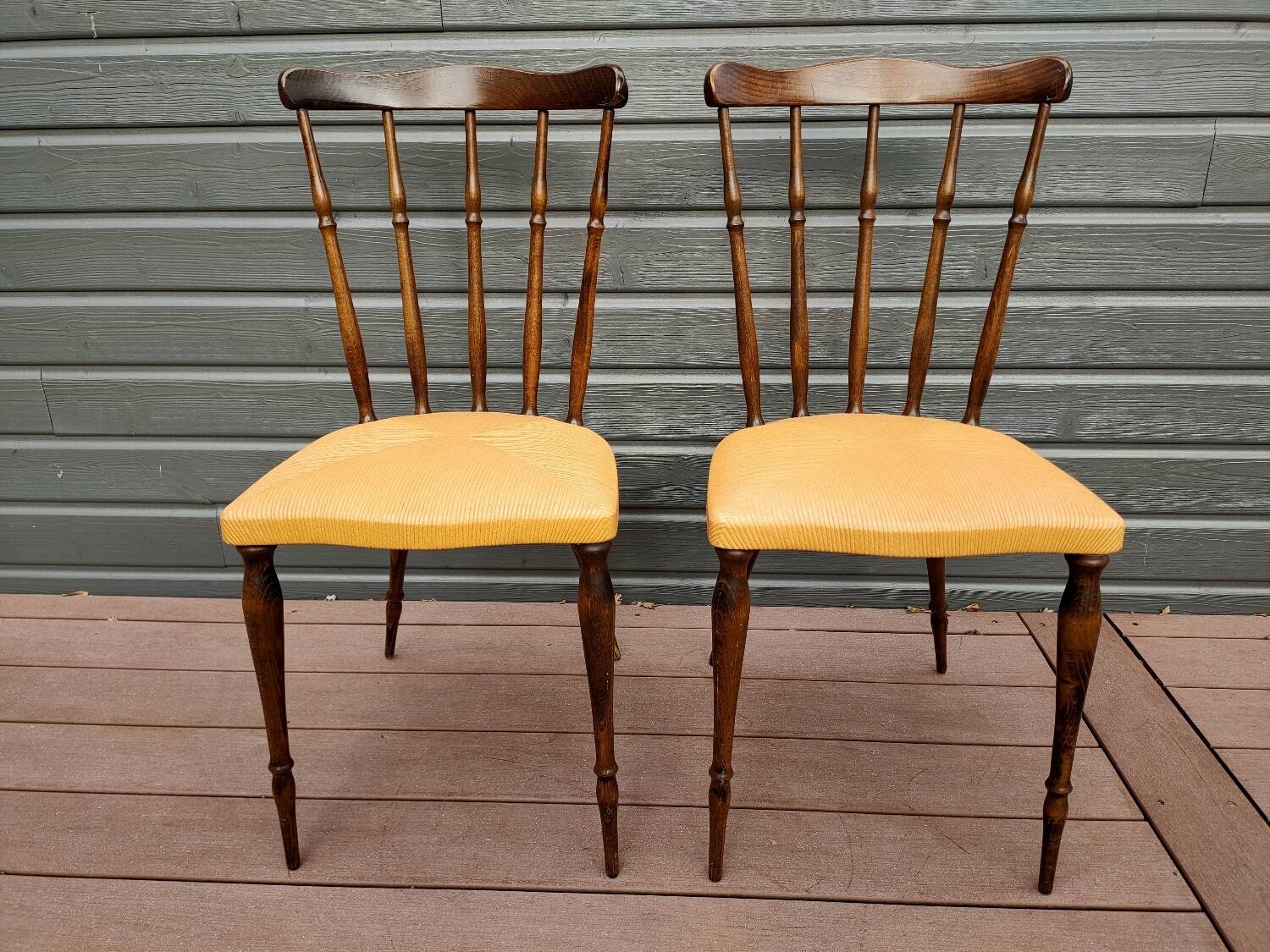 Paire de chaises bistrot vintage
