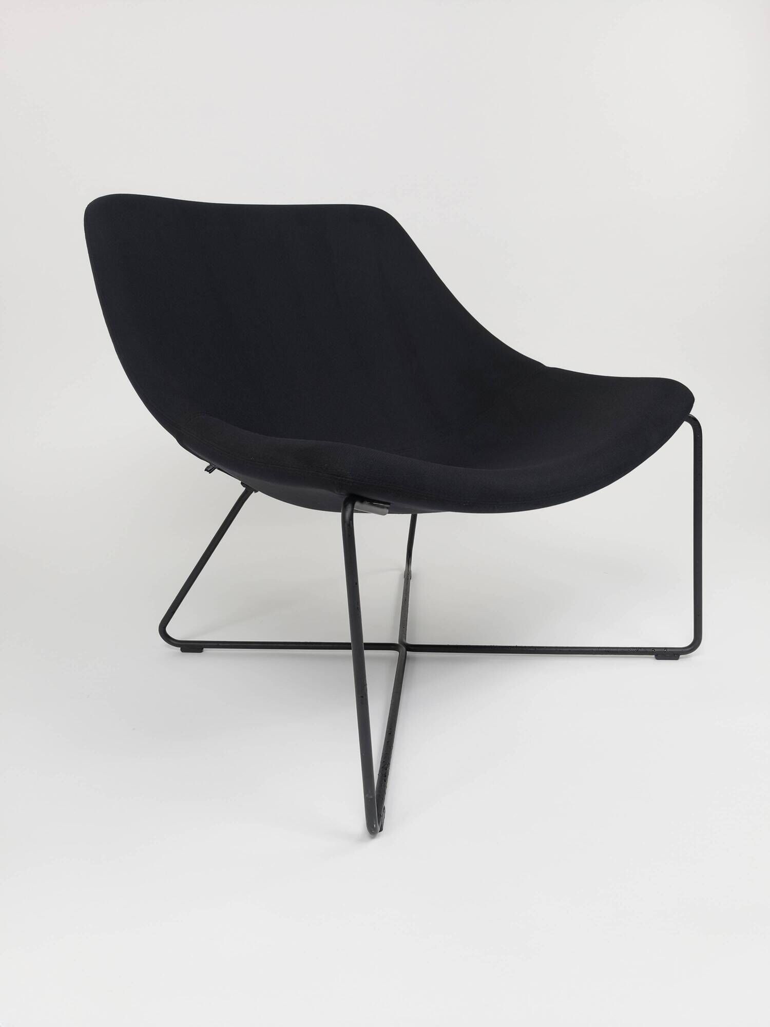 Fauteuil Mishell de Piotr Kuchciński pour Noti