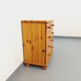 Vintage pine chest of drawers from the 70s