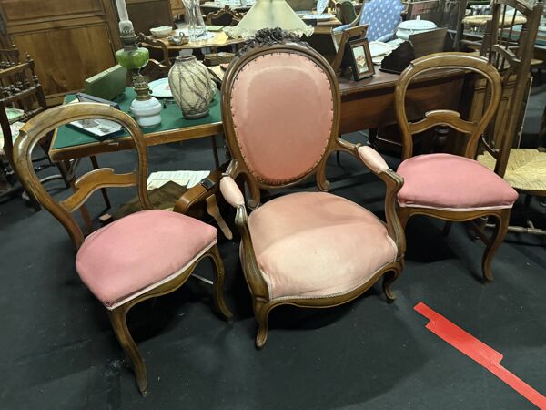 Ensemble de 2 chaises et 1 fauteuil