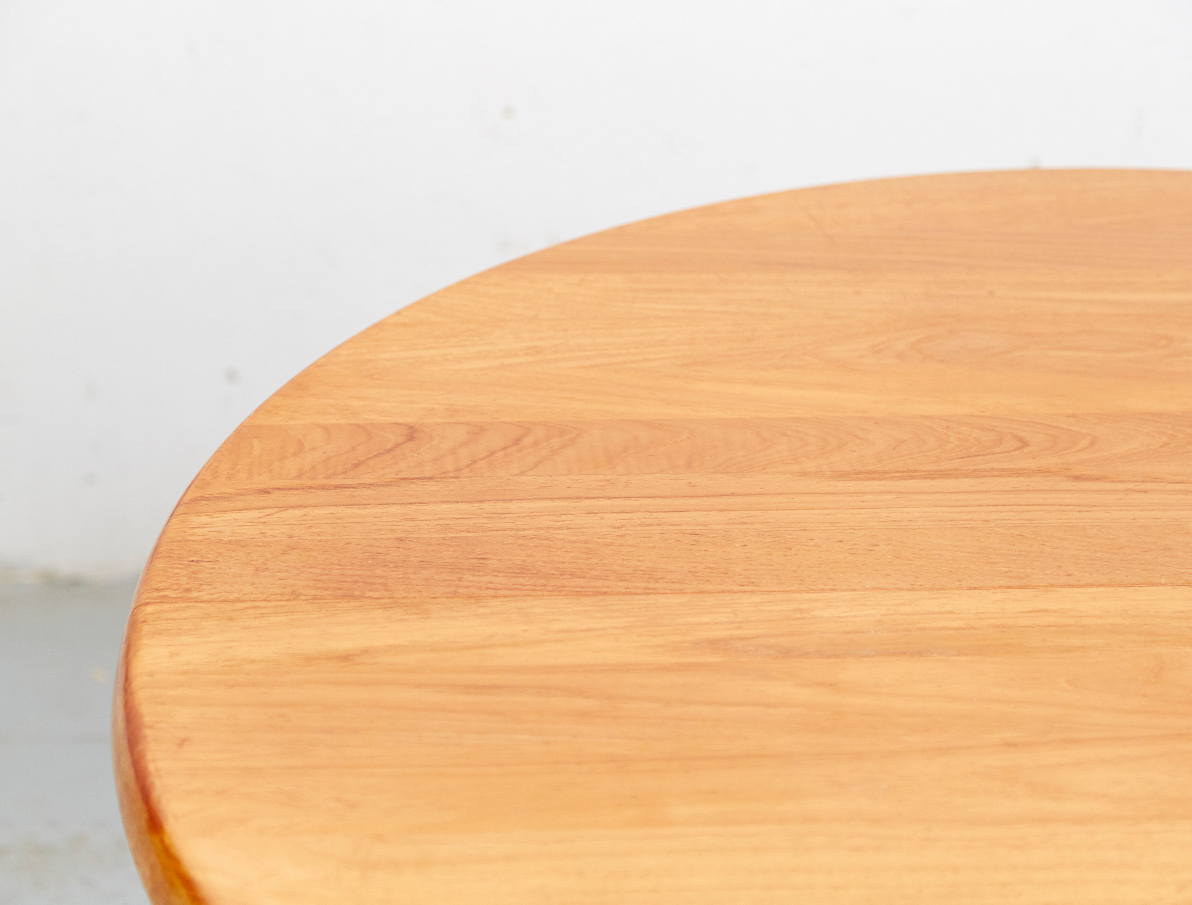 Mid-century teak dining table John Mortensen for CJ Rosengaarden