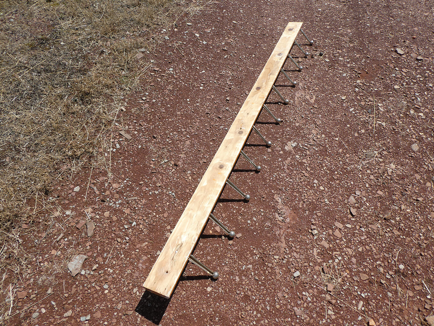 School wall door - 11-patère orange rail