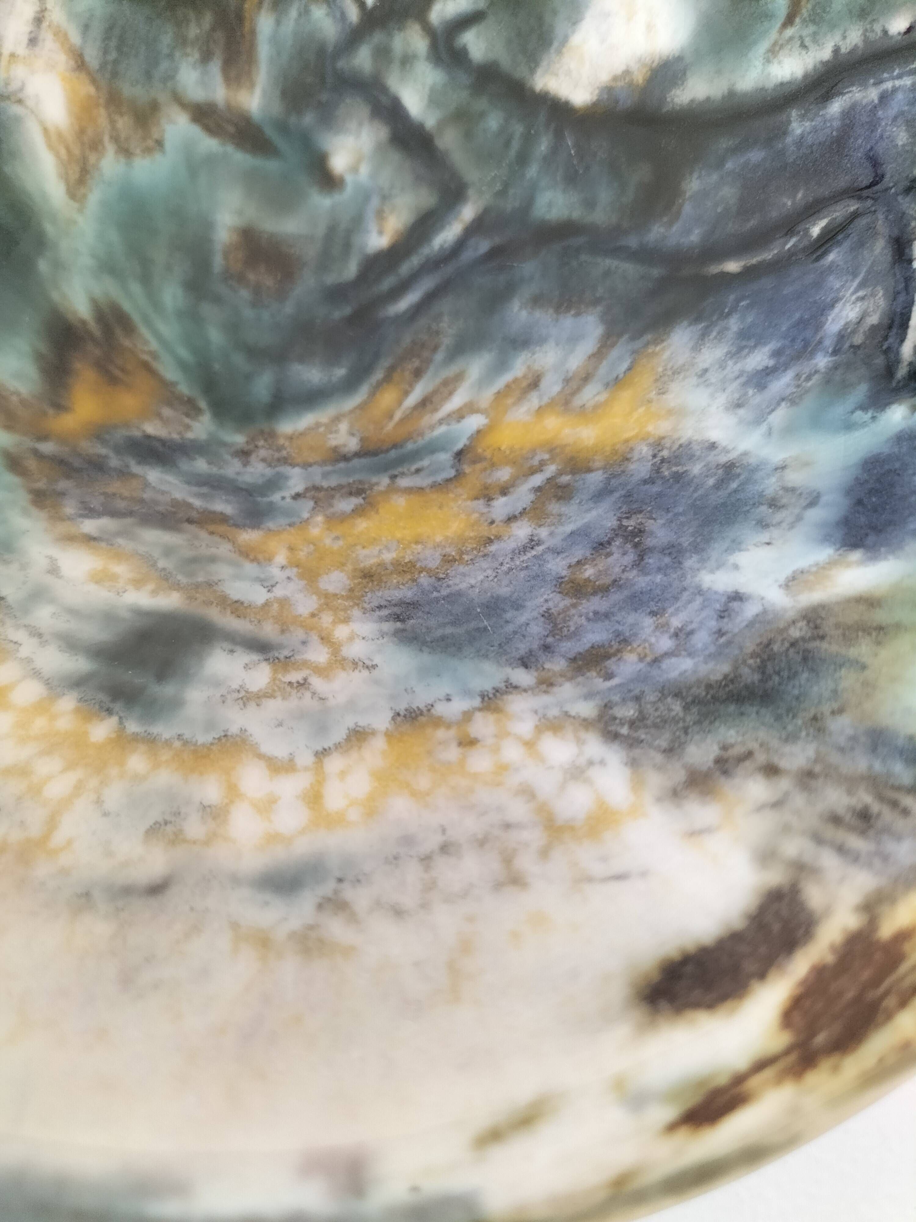 Glazed ceramic cup – Deer in the forest – Incised decoration and free form