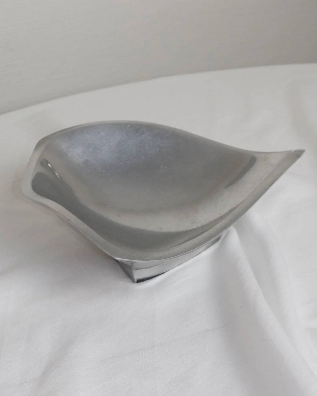 corrugated metal bowl