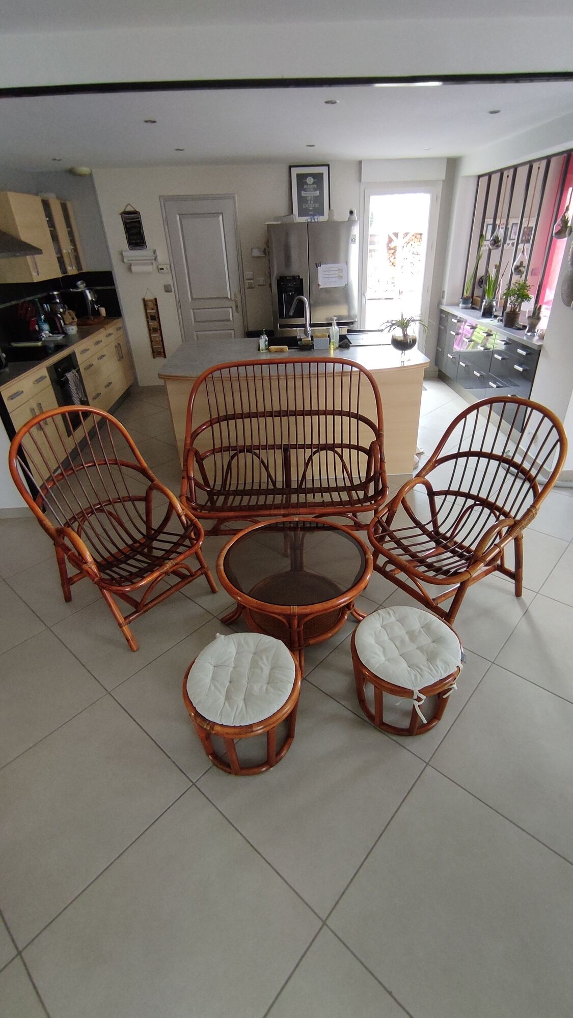 Sofa armchairs and coffee table in vintage rattan of six pieces