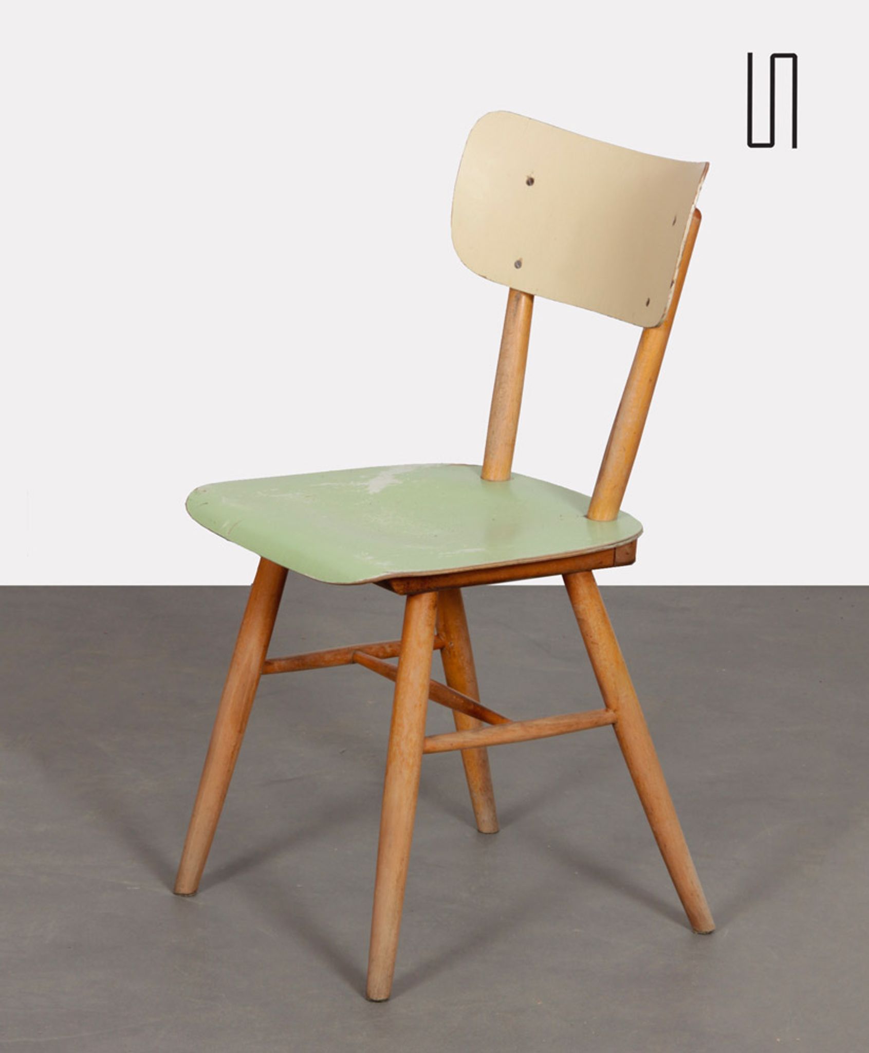 Vintage wooden chair for the manufacturer Ton, 1960