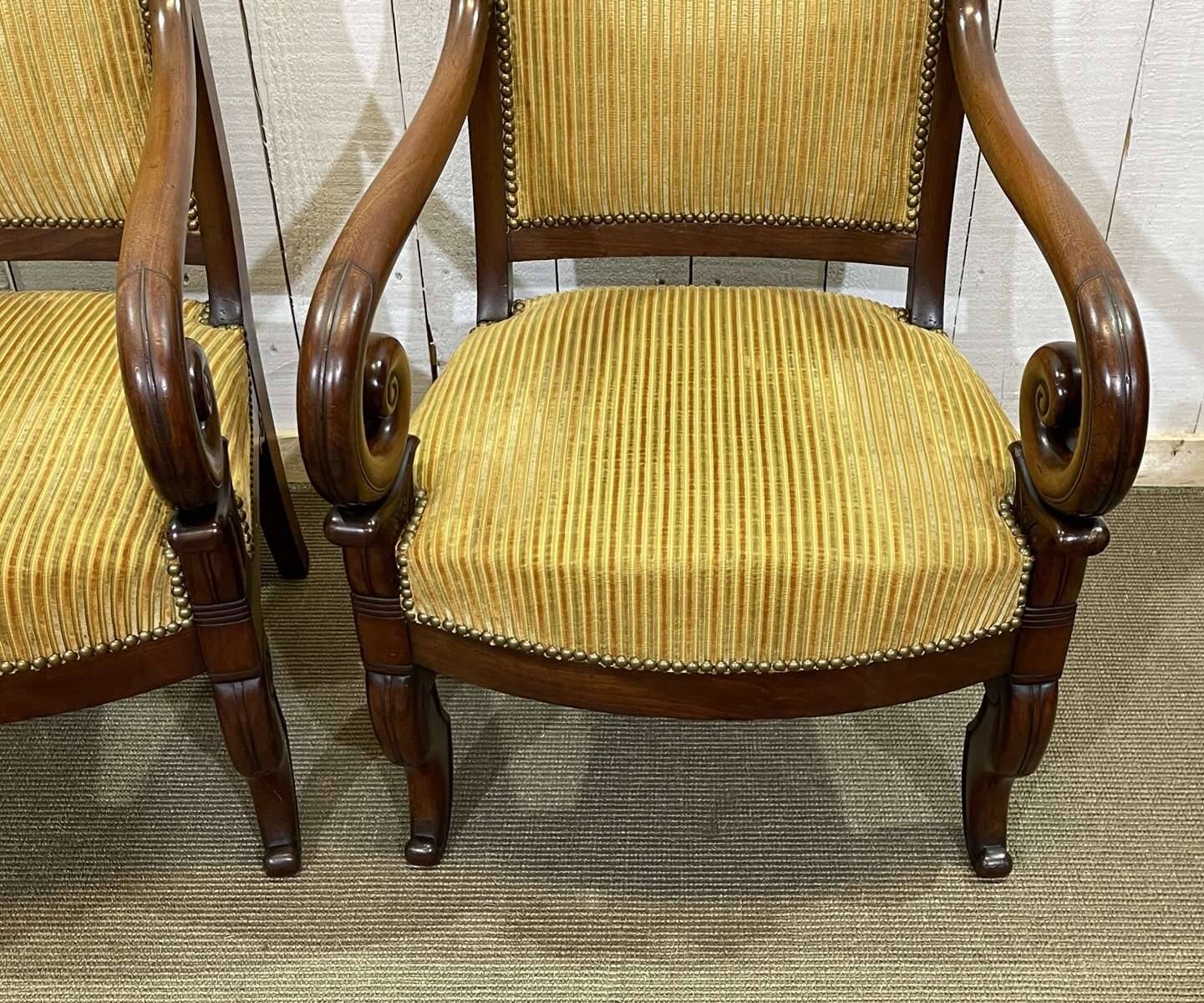 Pair of 19th century mahogany armchairs with crossbars