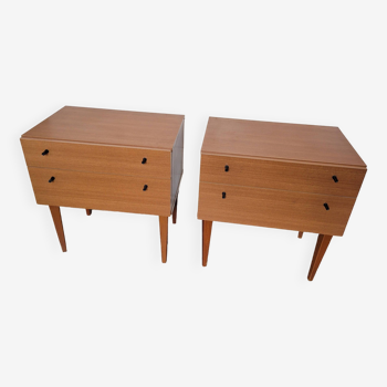 Paire de tables de chevet scandinave en teck des années 60