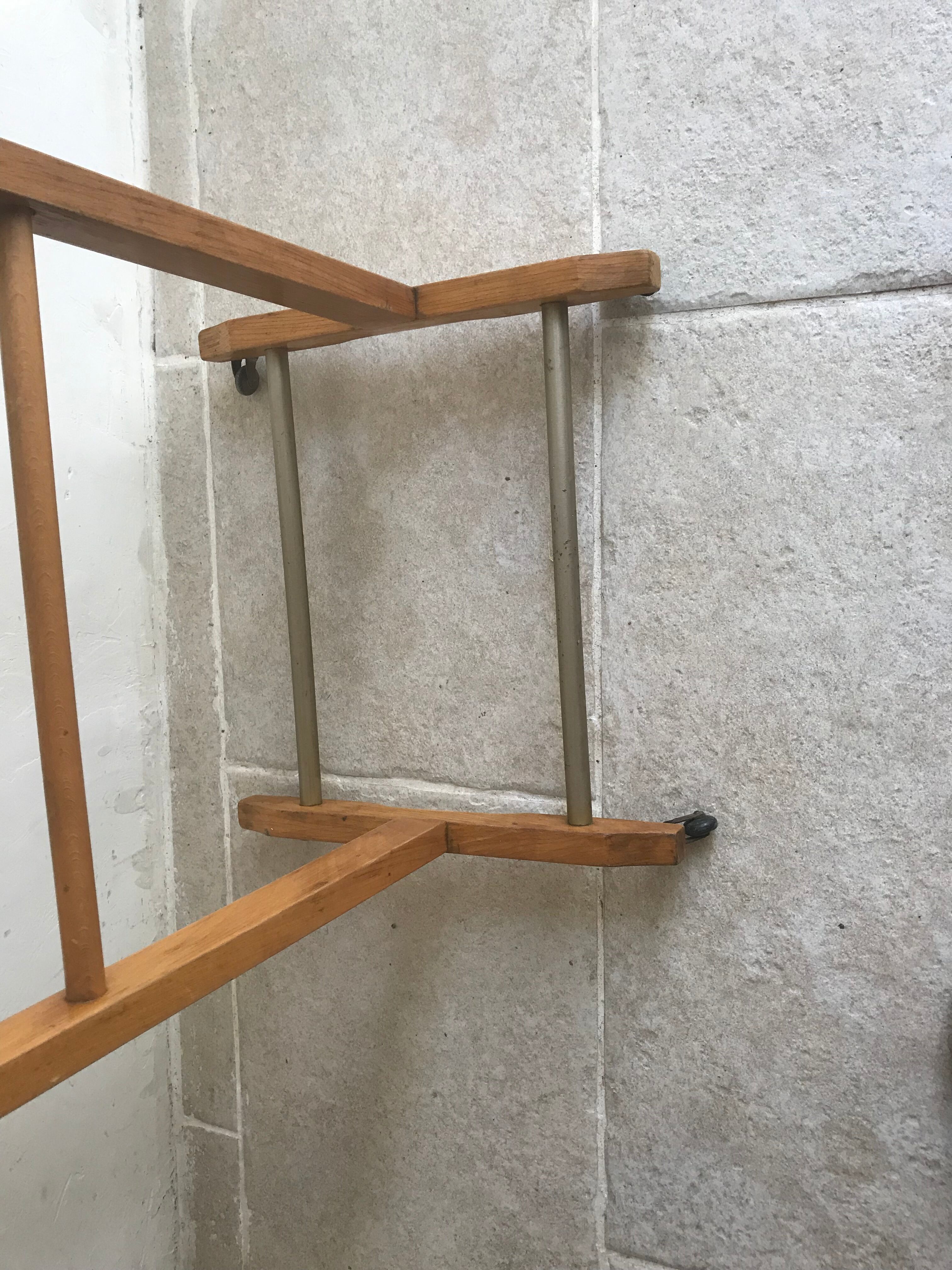 Fratelli Reguitti valet stand