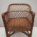 Ancien fauteuil en osier pour enfant