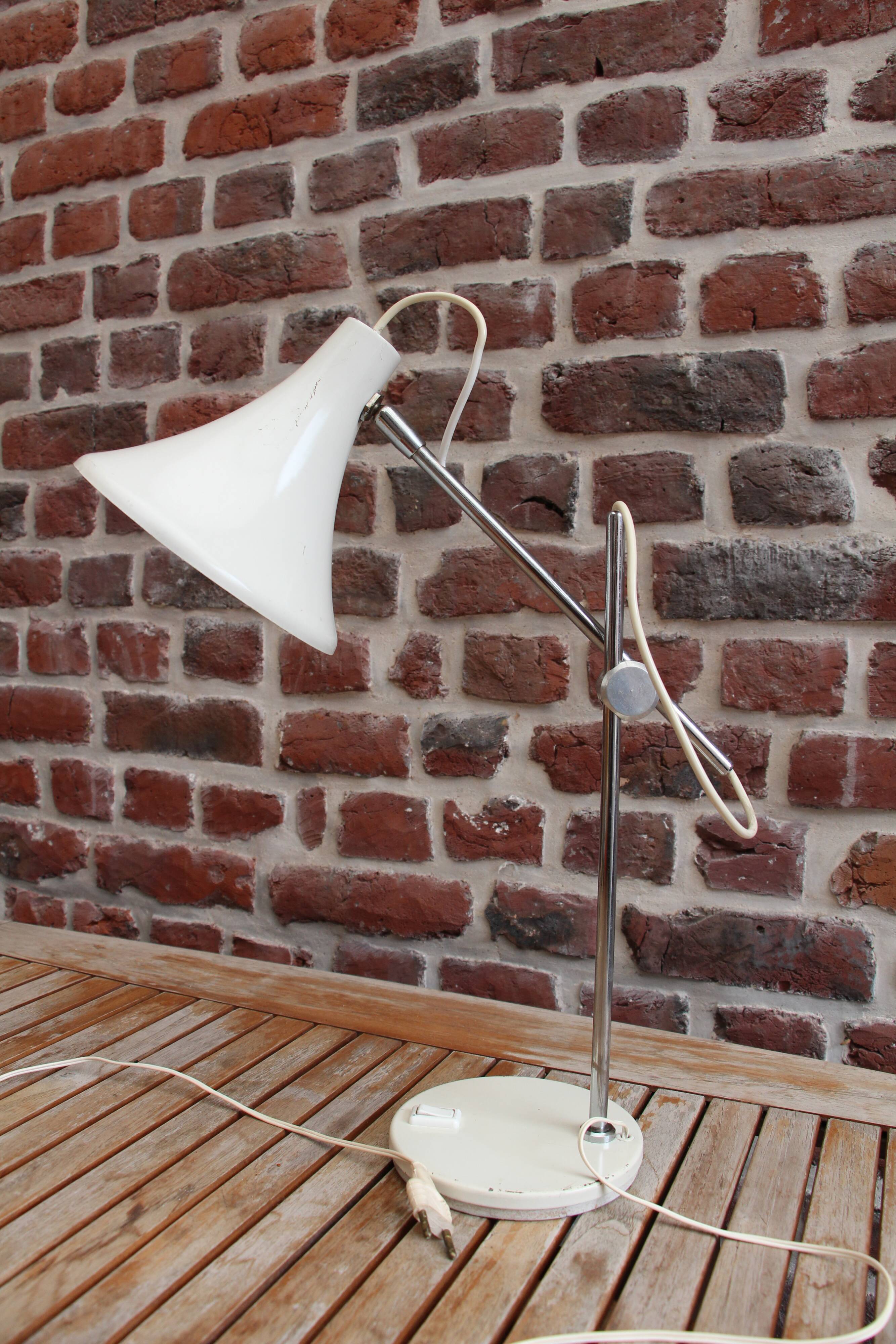 White balance lamp 70's