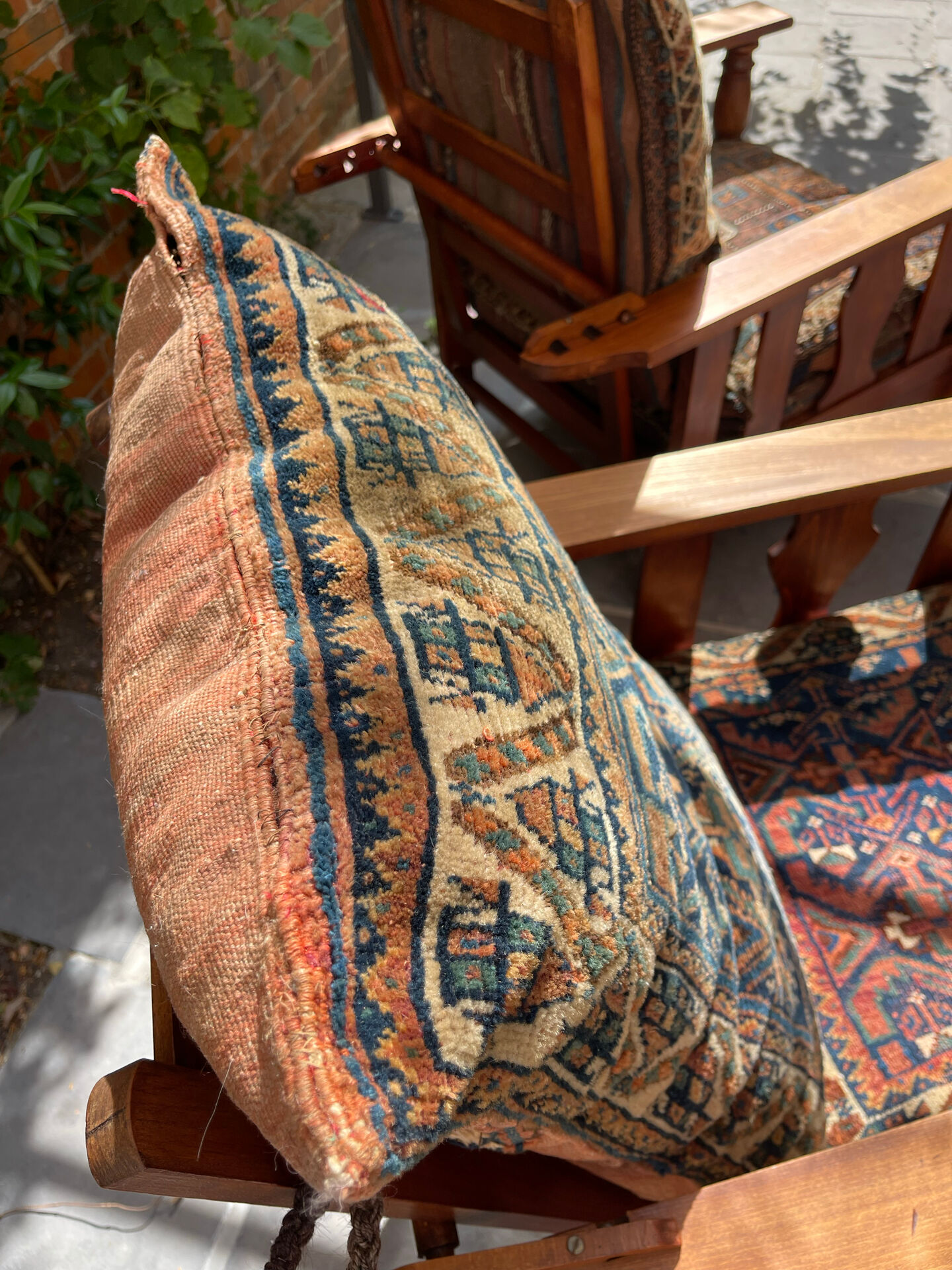 2 Armchairs with 2 Persian cushions