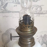 Porcelain oil lamp