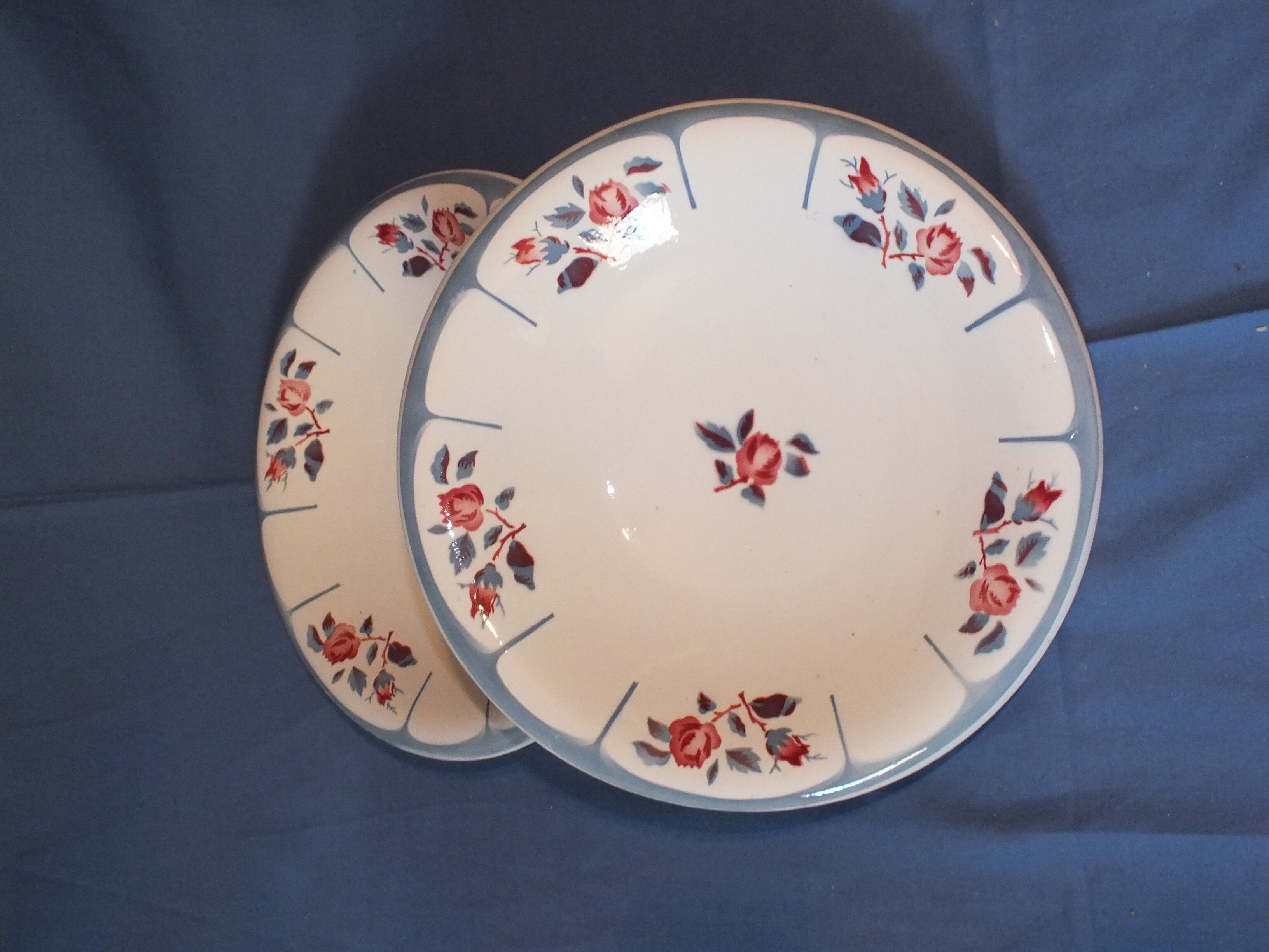 Pair of cups - vintage displays - Digoin Sarreguemines model Ninette