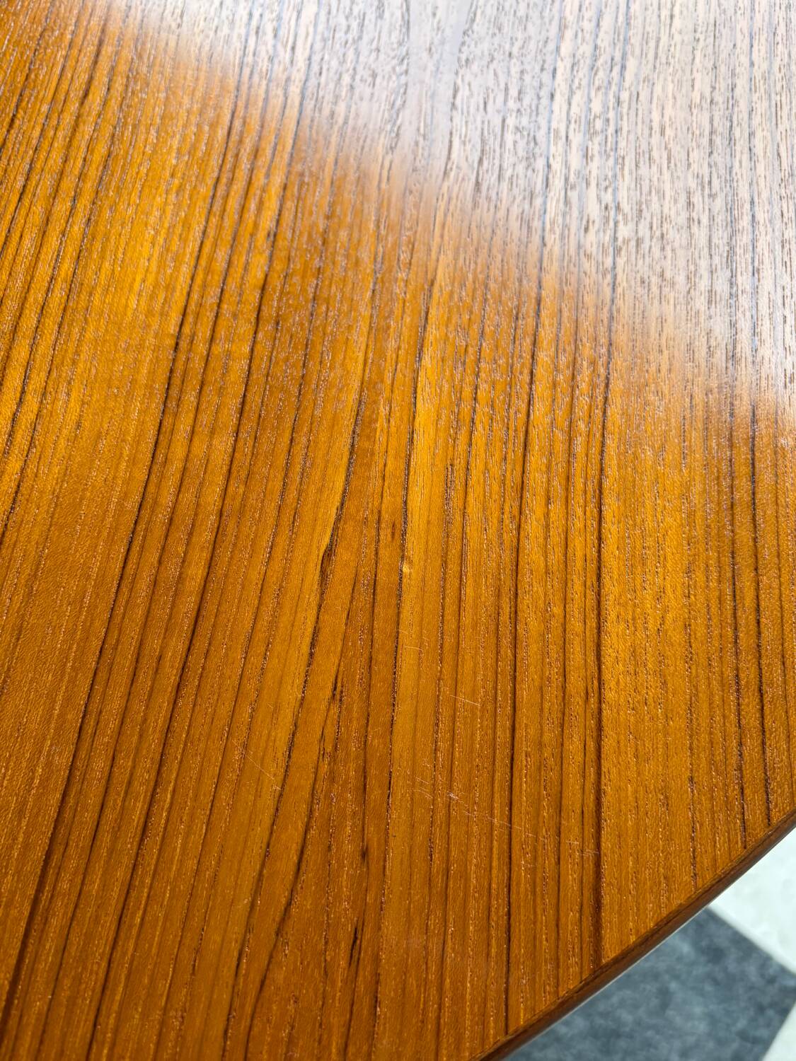 Table extensible en teck vintage