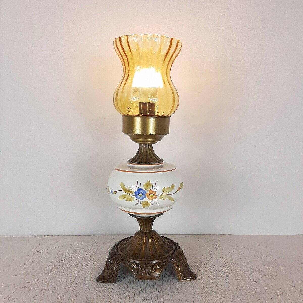 Vintage table lamp in porcelain and glass, 1960s