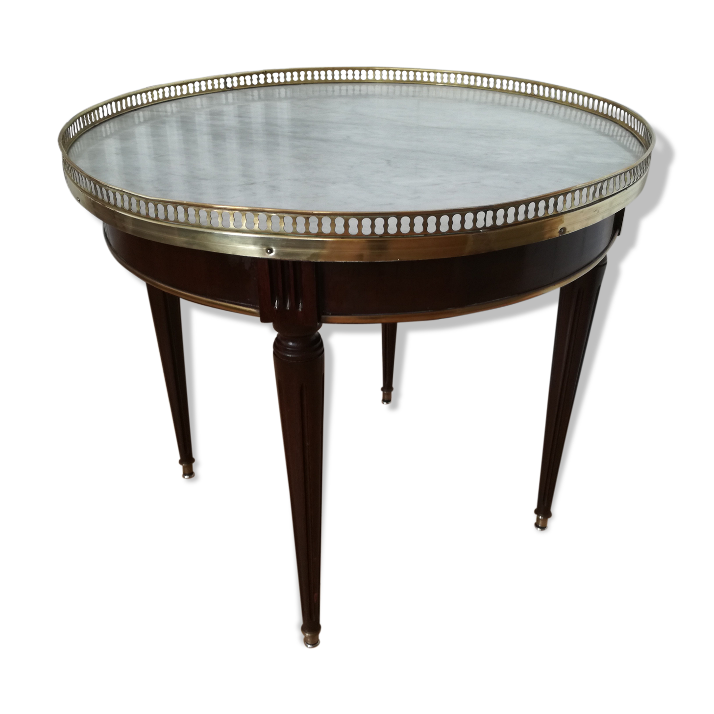 Louis XVI-style hot water table