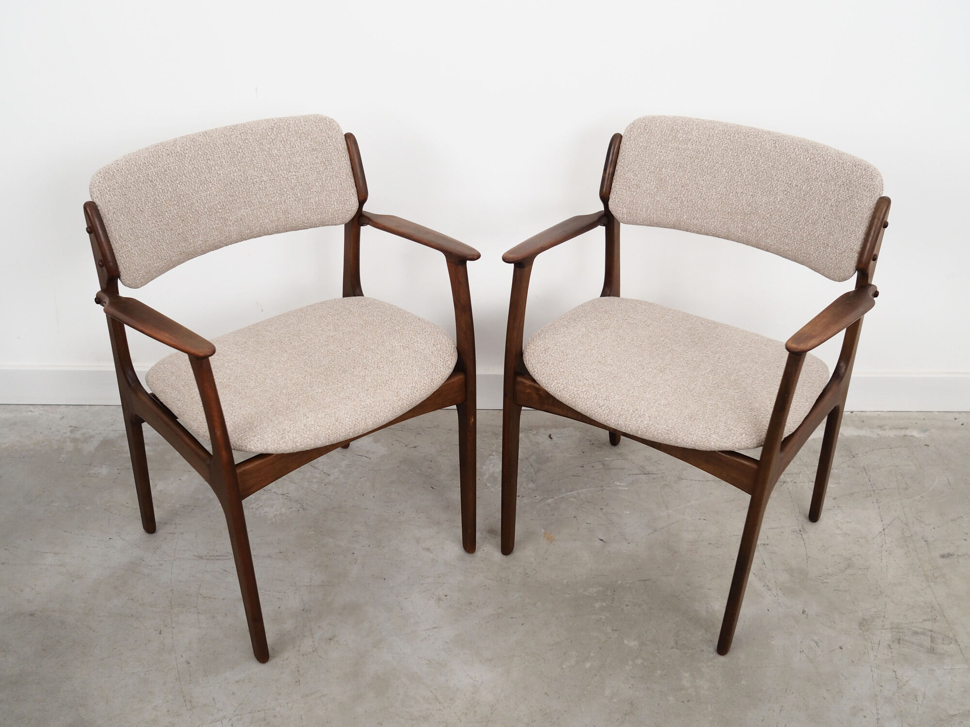 Set of two walnut chairs, Danish design, 1960s, designer: Erik Buch