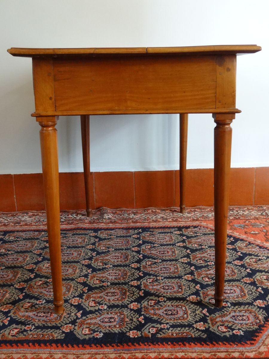 Office in cherry period Louis XVI