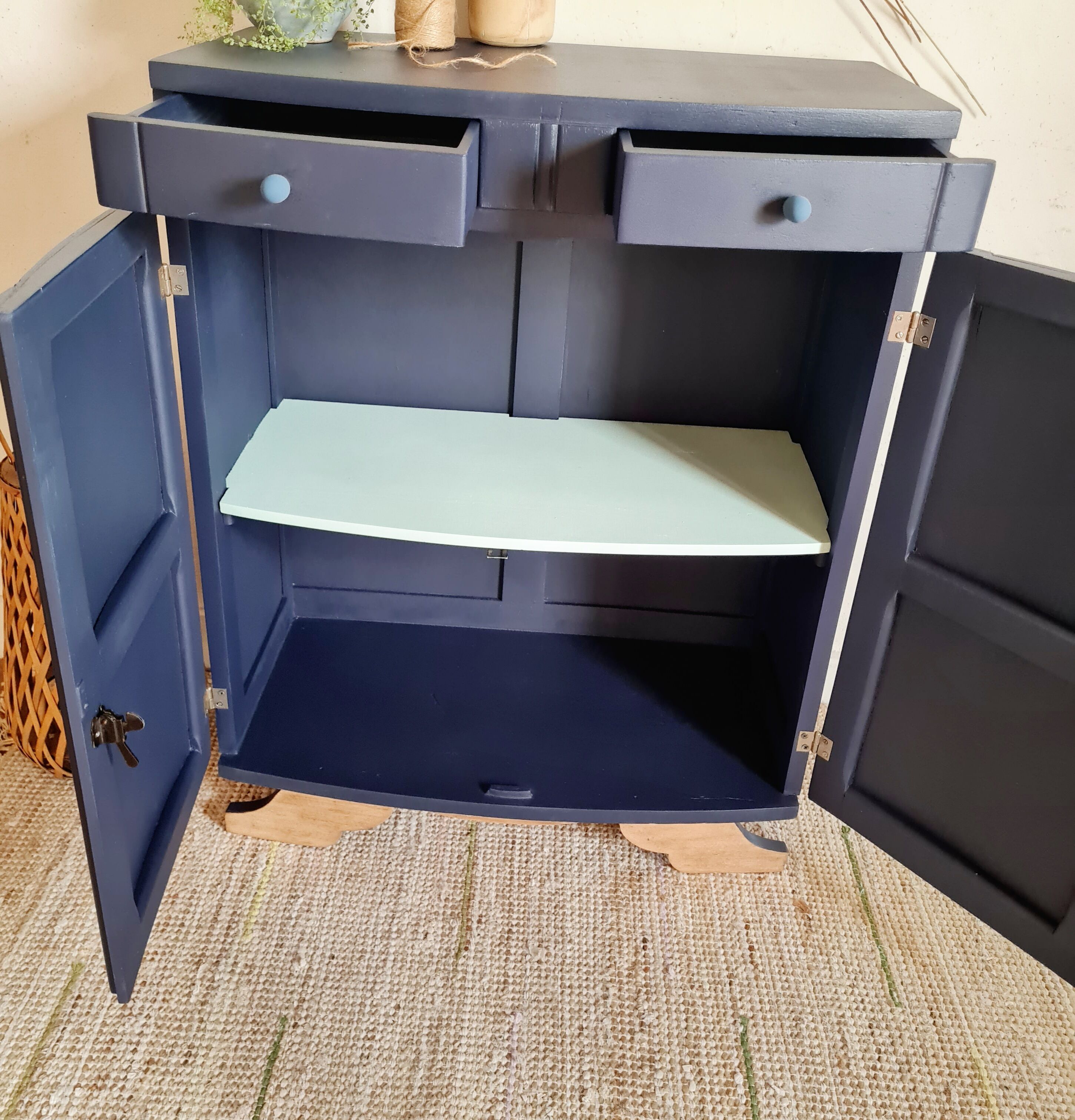 Art Deco buffet feet moustache renovated Blue