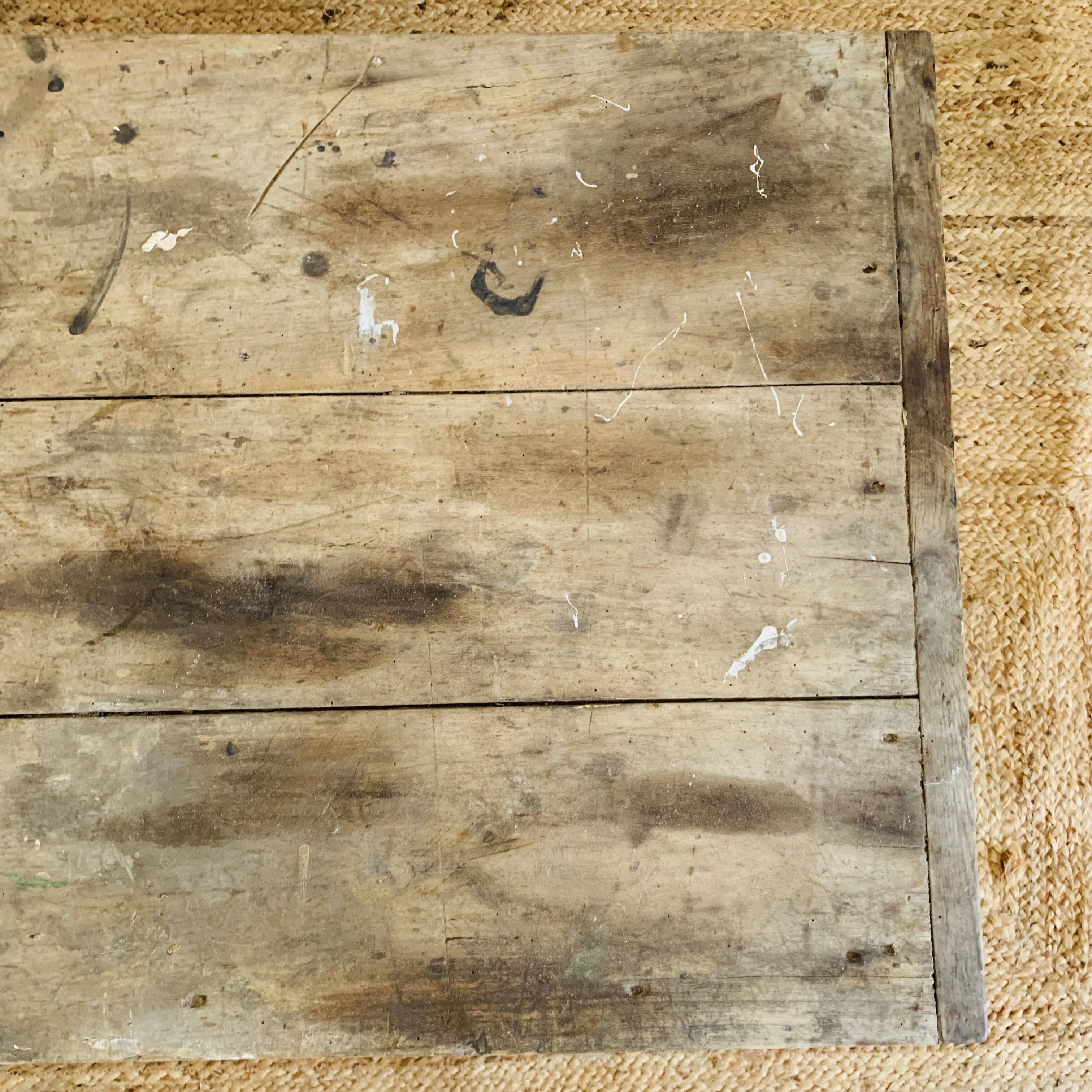 Table basse de ferme