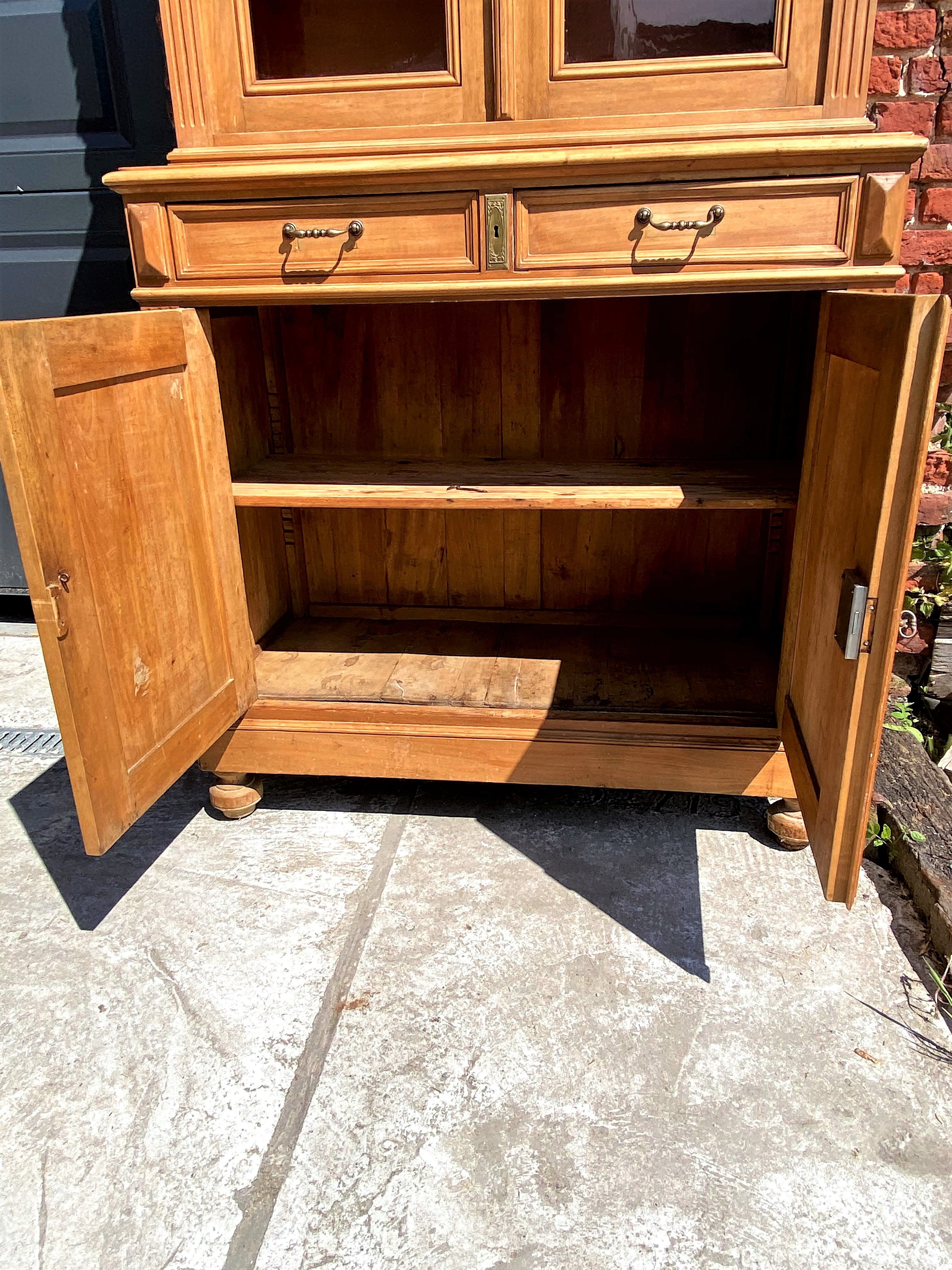 Two-body buffet croat