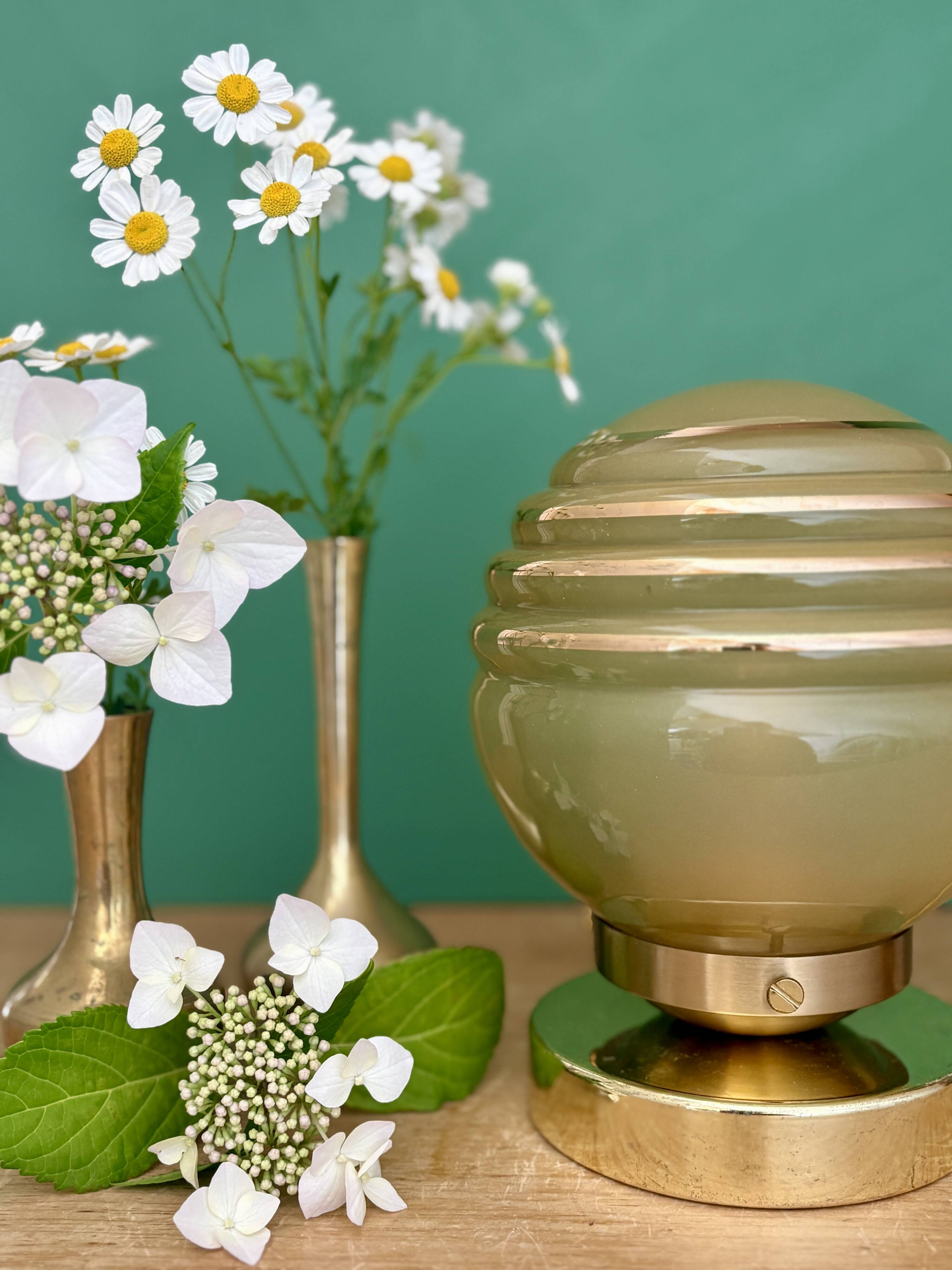 Vintage yellow and gold glass globe table lamp
