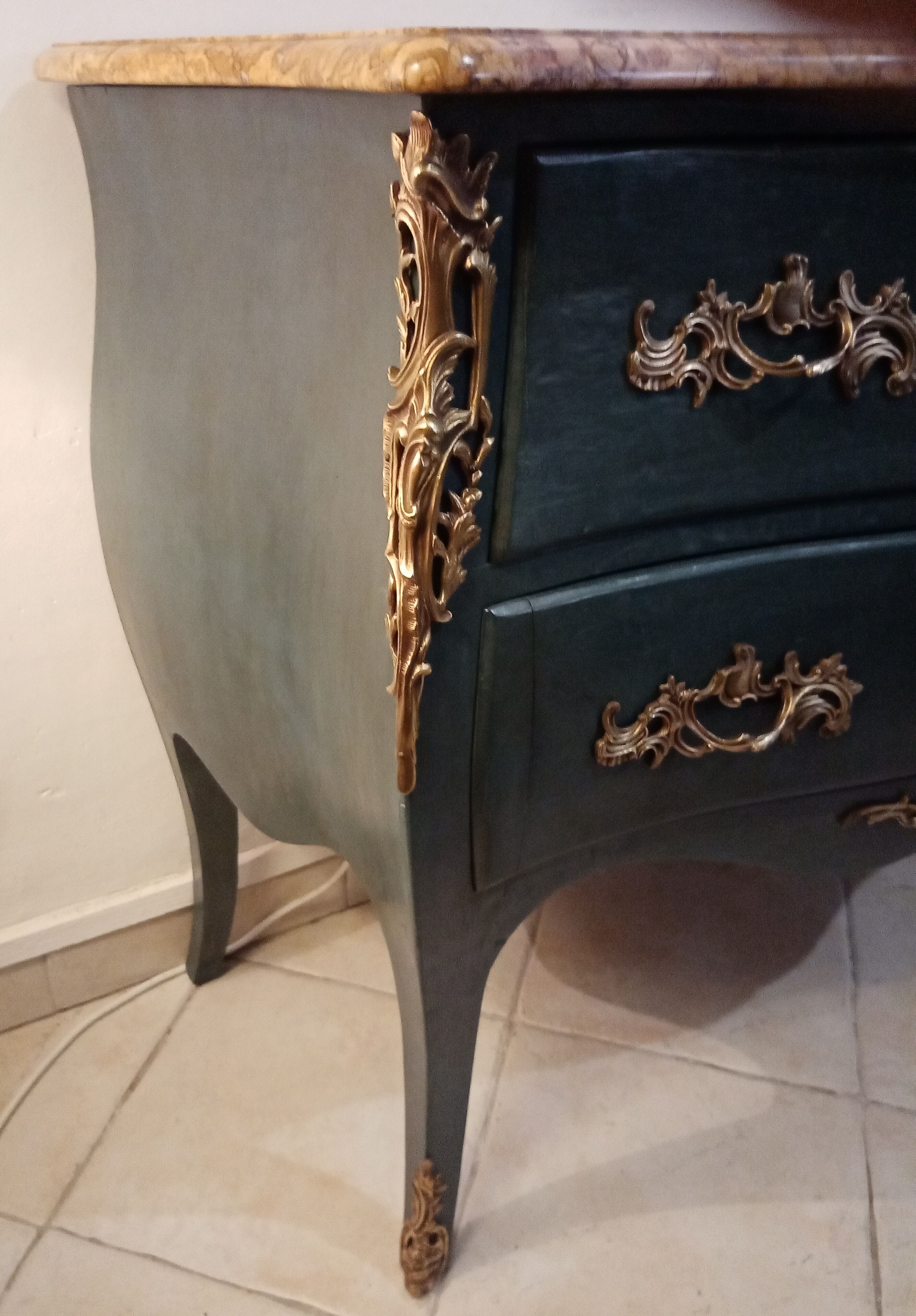 Louis XV curved dresser 2 drawers