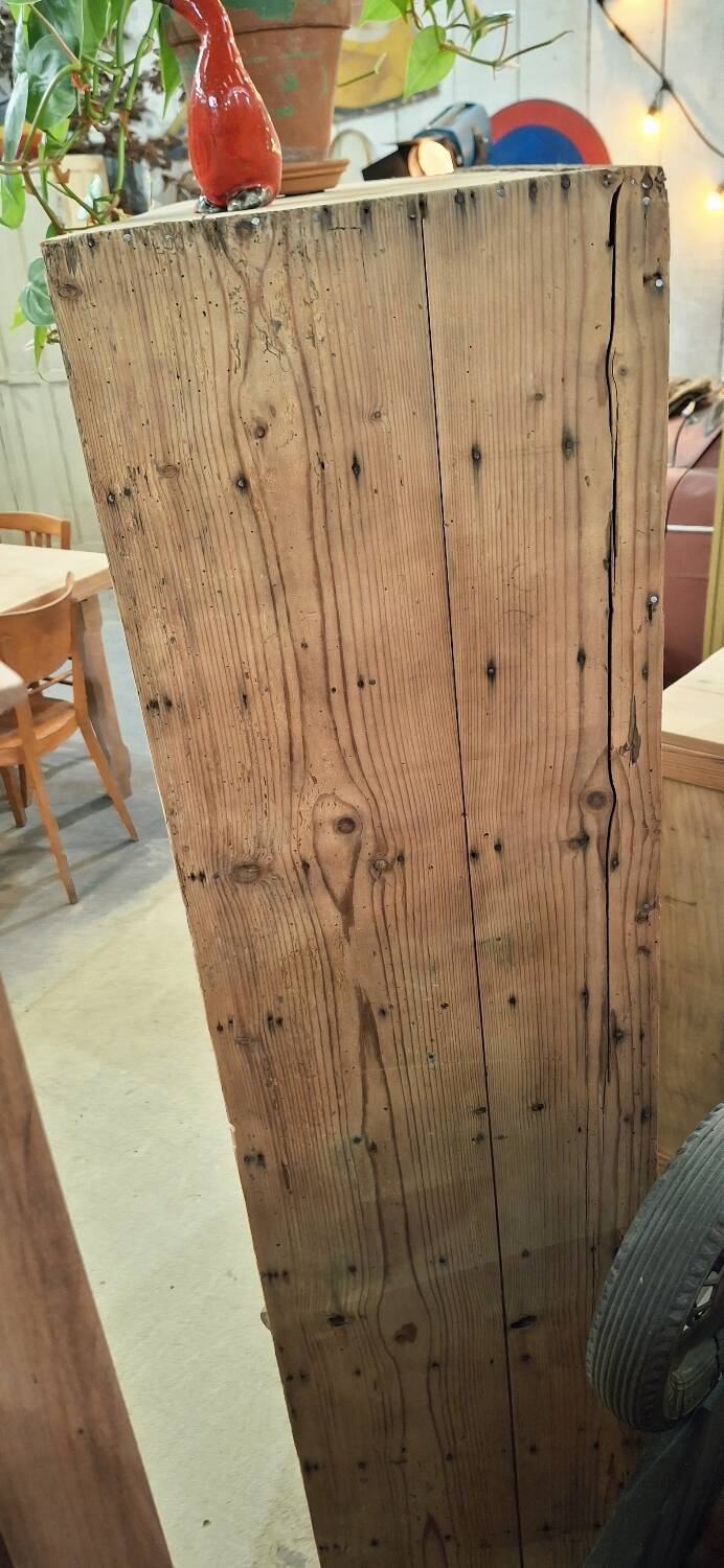 Meuble d'atelier à casiers