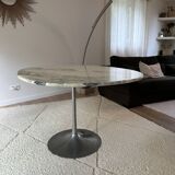 Vintage marble table with tulip base