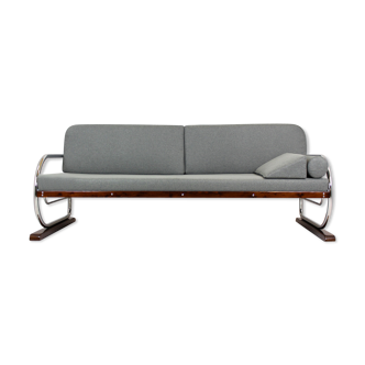Bauhaus tubular chromed steel sofa from Hynek Gottwald, 1930s
